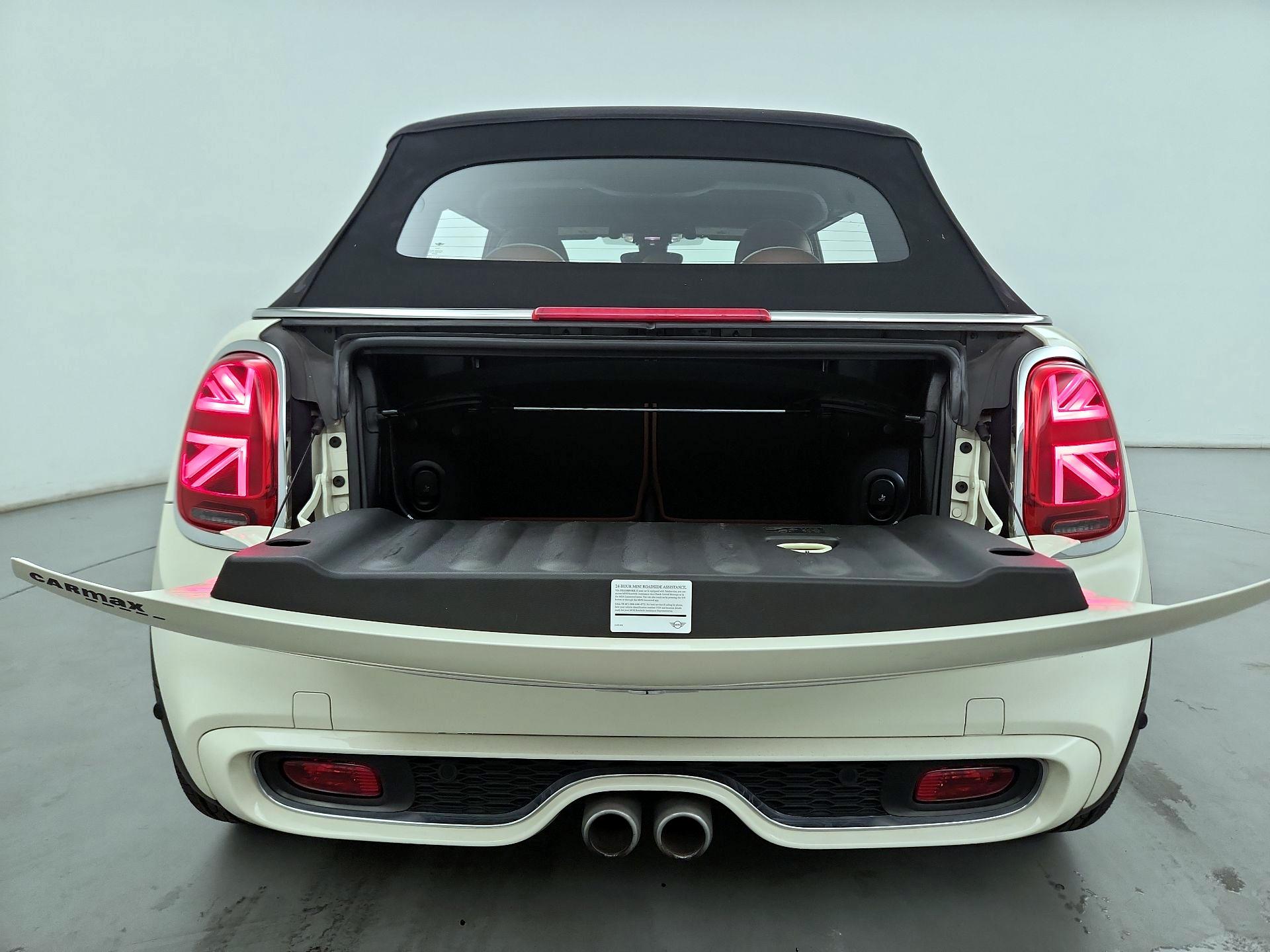 Thumbnail: 2020 MINI Cooper - 20