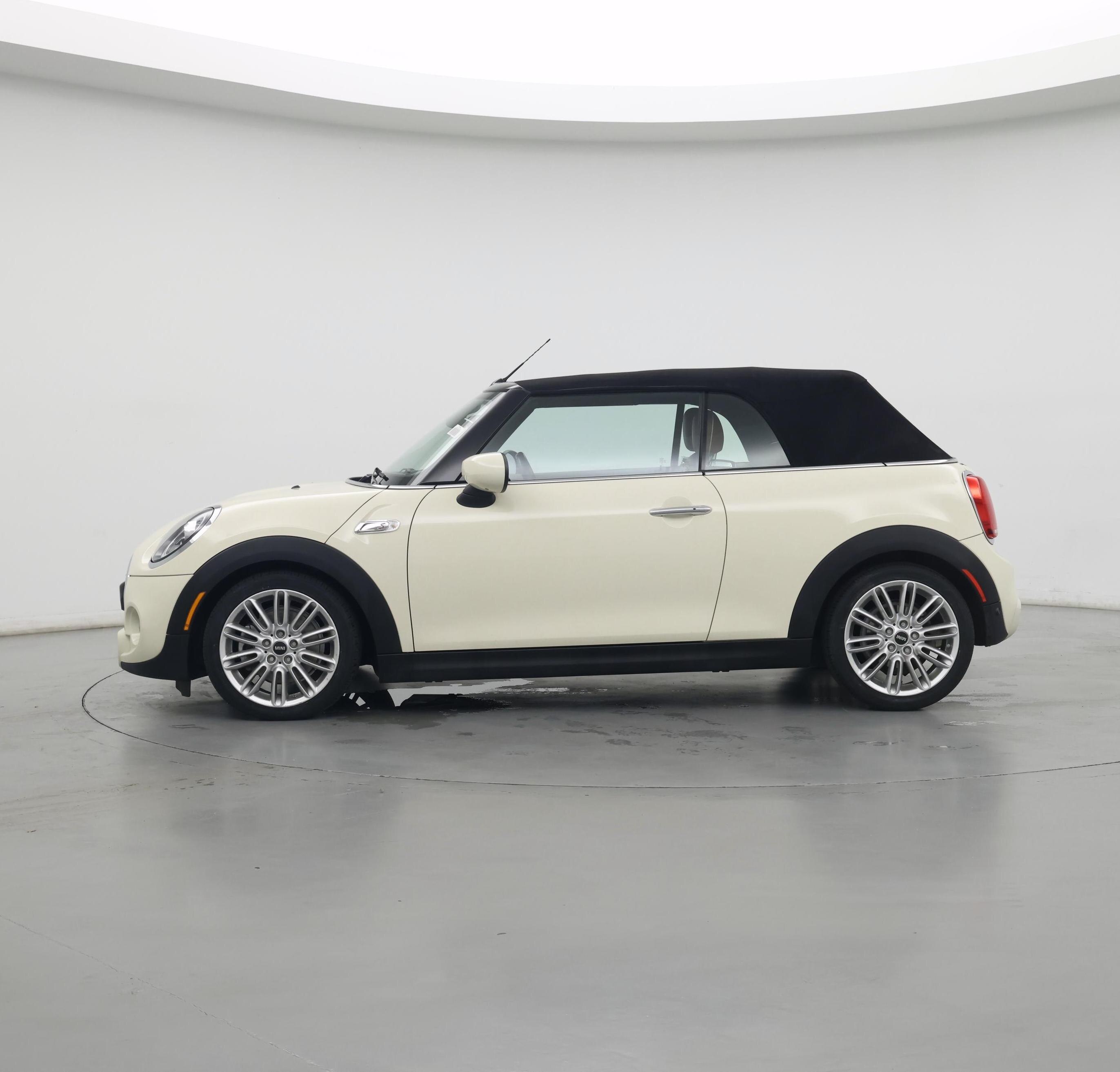 Thumbnail: 2020 MINI Cooper - 3