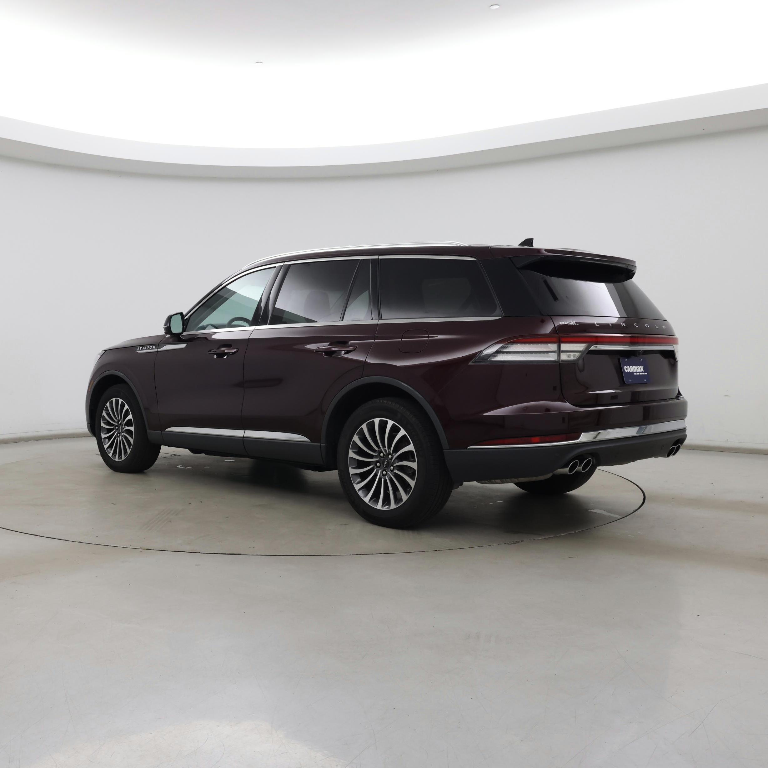 Thumbnail: 2022 Lincoln Aviator - 2