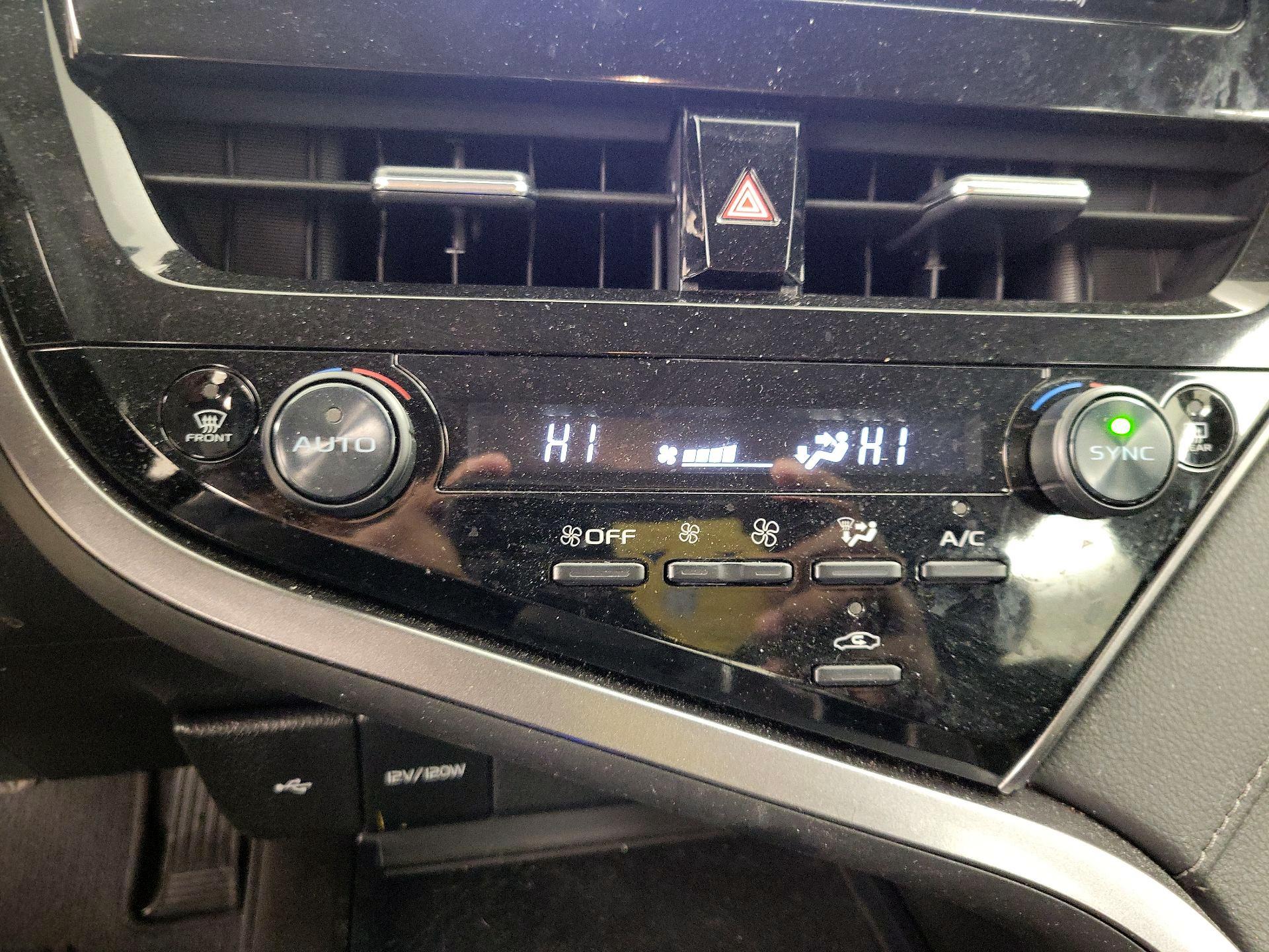 Thumbnail: 2023 Toyota Camry - 16