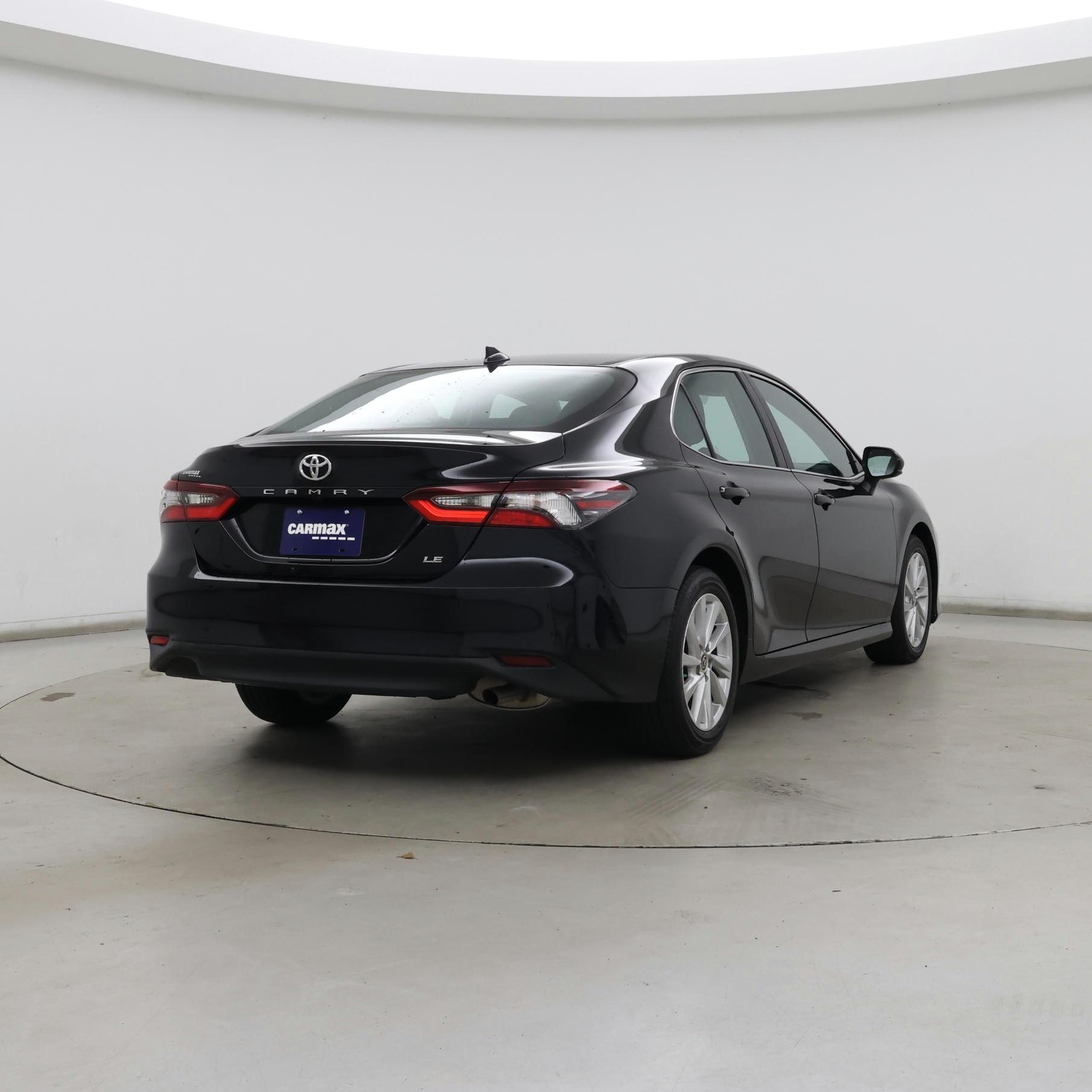 Thumbnail: 2023 Toyota Camry - 8