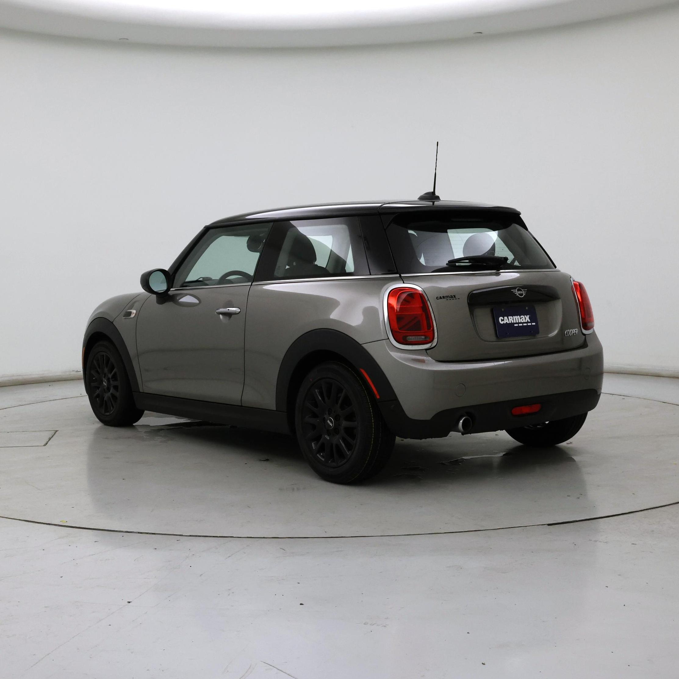 Thumbnail: 2021 MINI Cooper Hardtop - 2