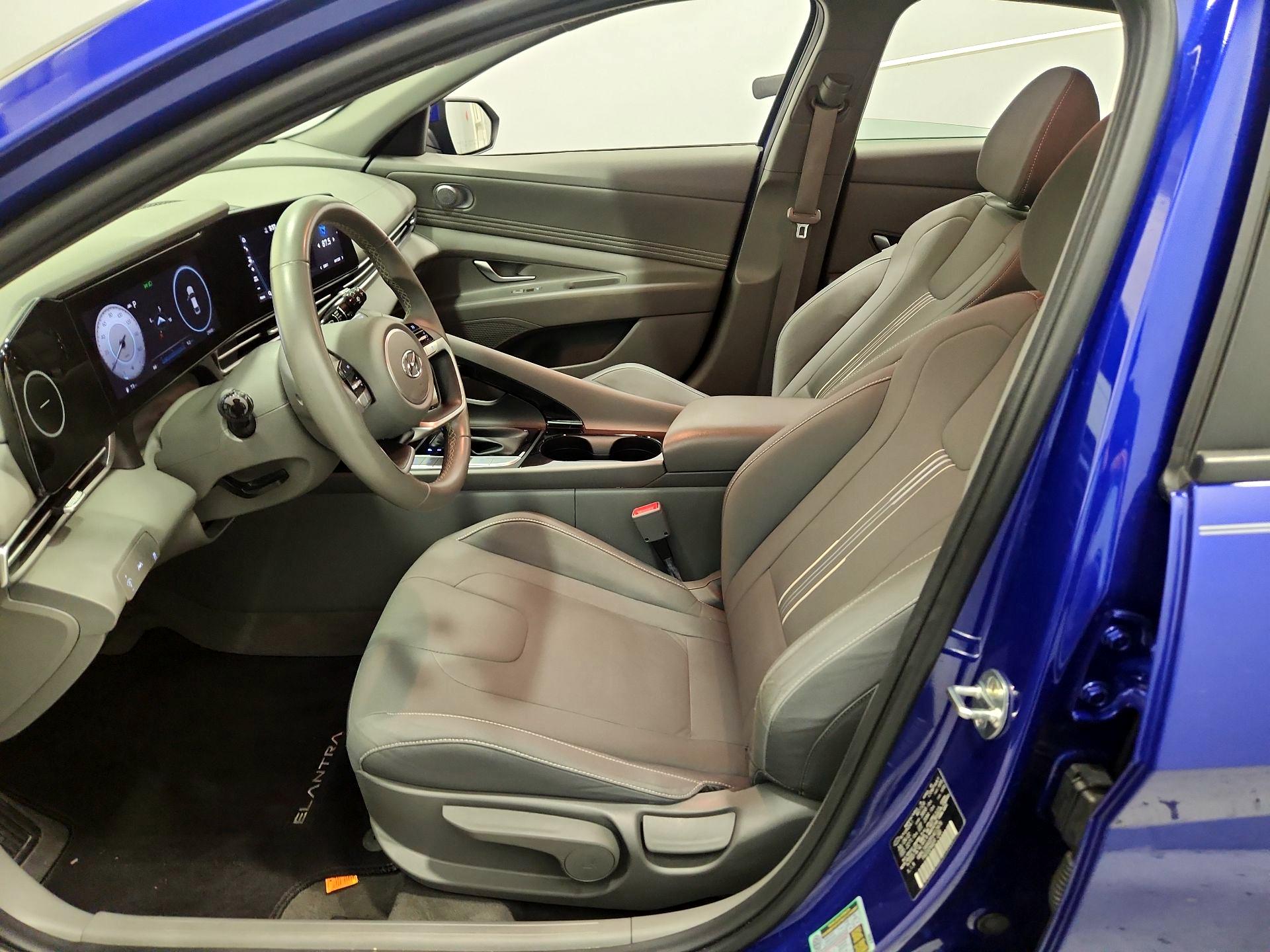 Thumbnail: 2023 Hyundai Elantra - 11