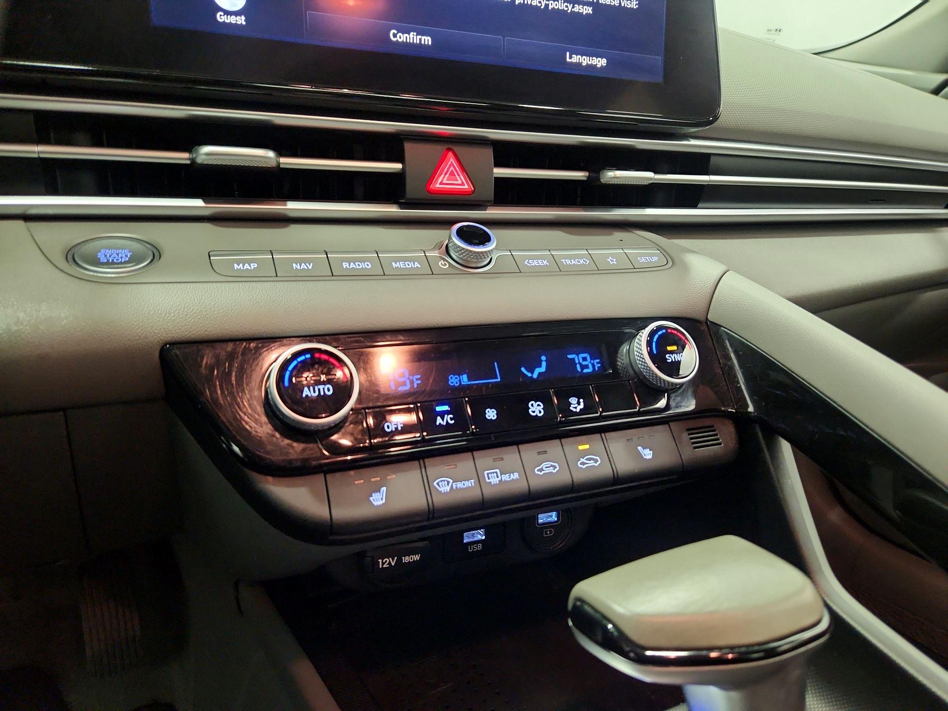 Thumbnail: 2023 Hyundai Elantra - 17