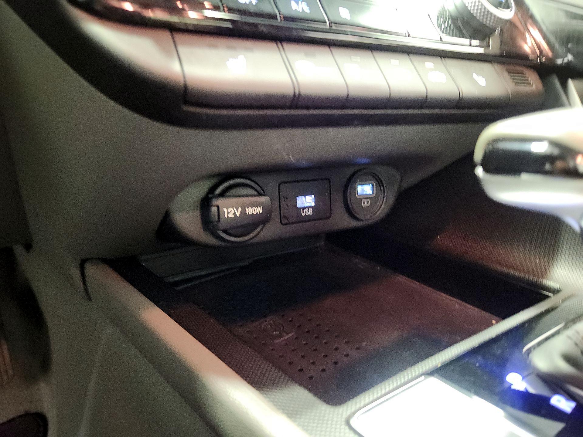 Thumbnail: 2023 Hyundai Elantra - 19