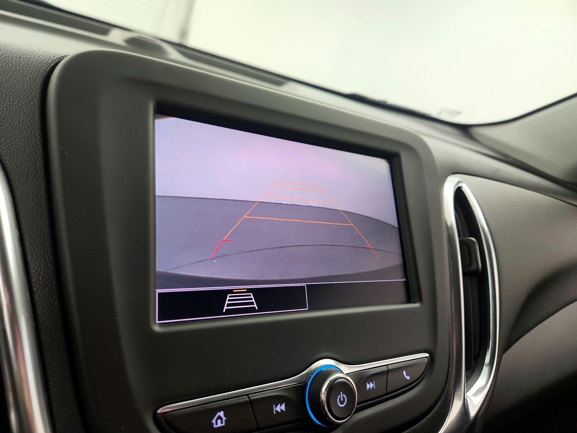 Thumbnail: 2022 Chevrolet Equinox - 14