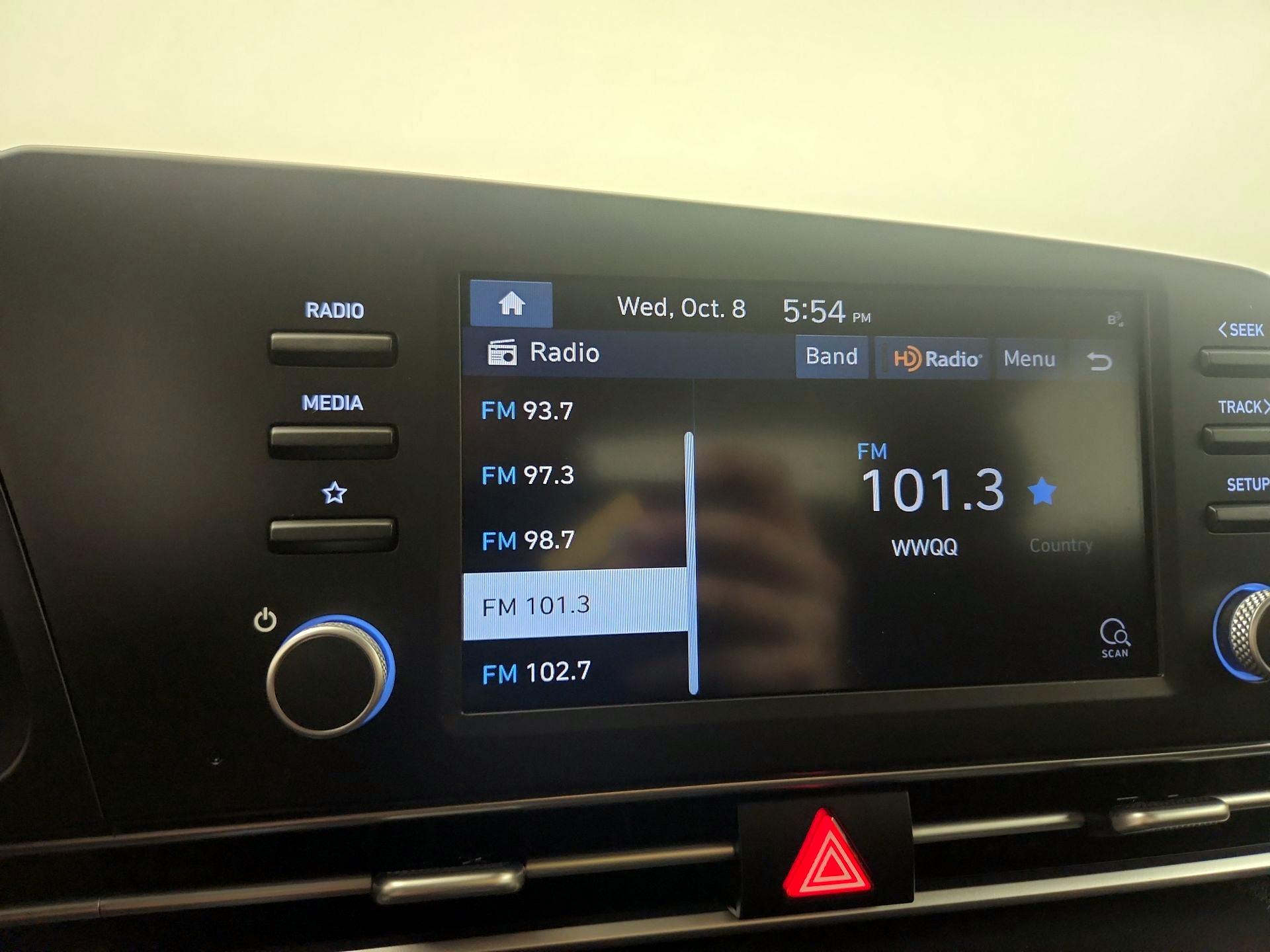 Thumbnail: 2023 Hyundai Elantra - 15