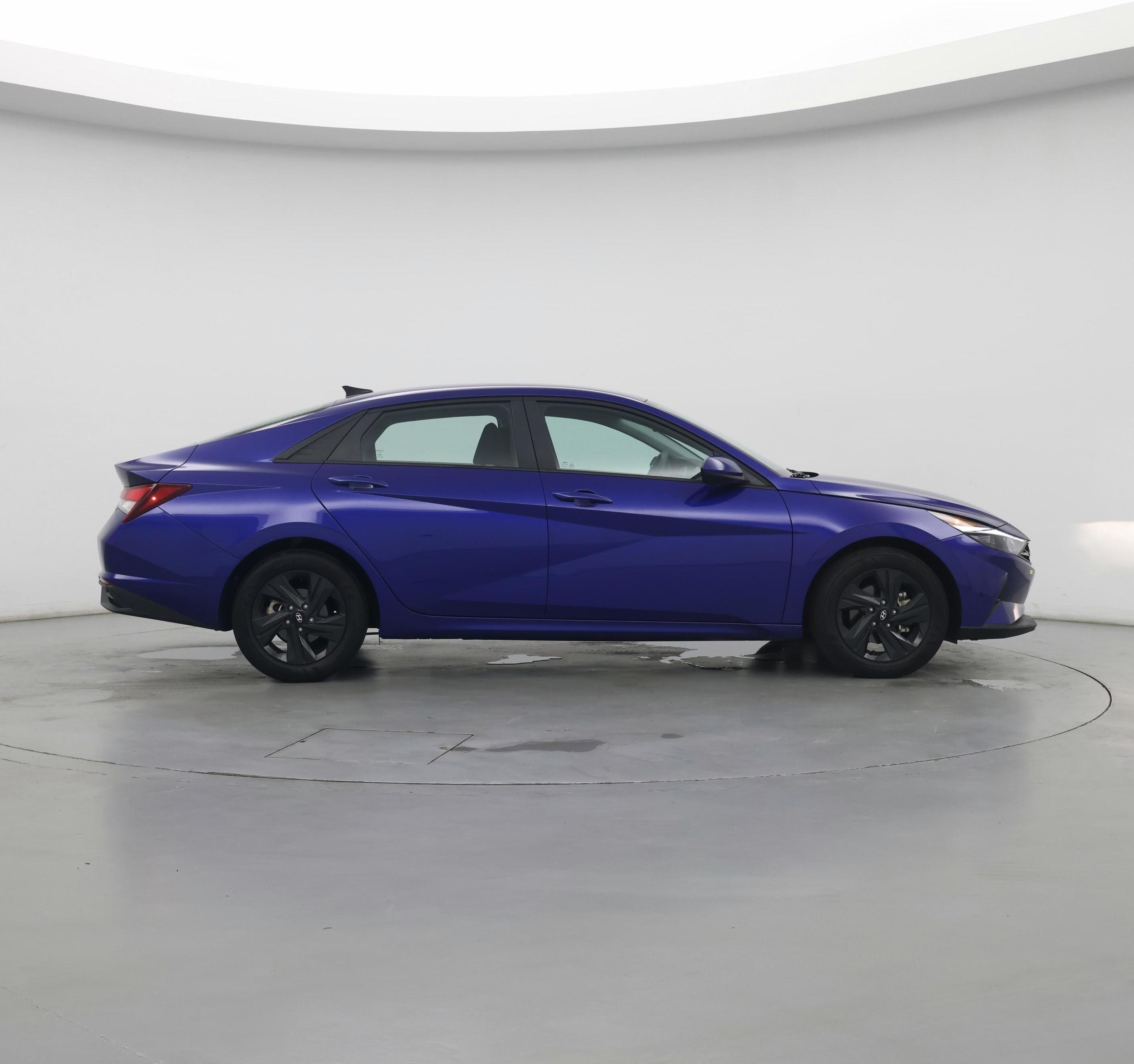 Thumbnail: 2023 Hyundai Elantra - 7