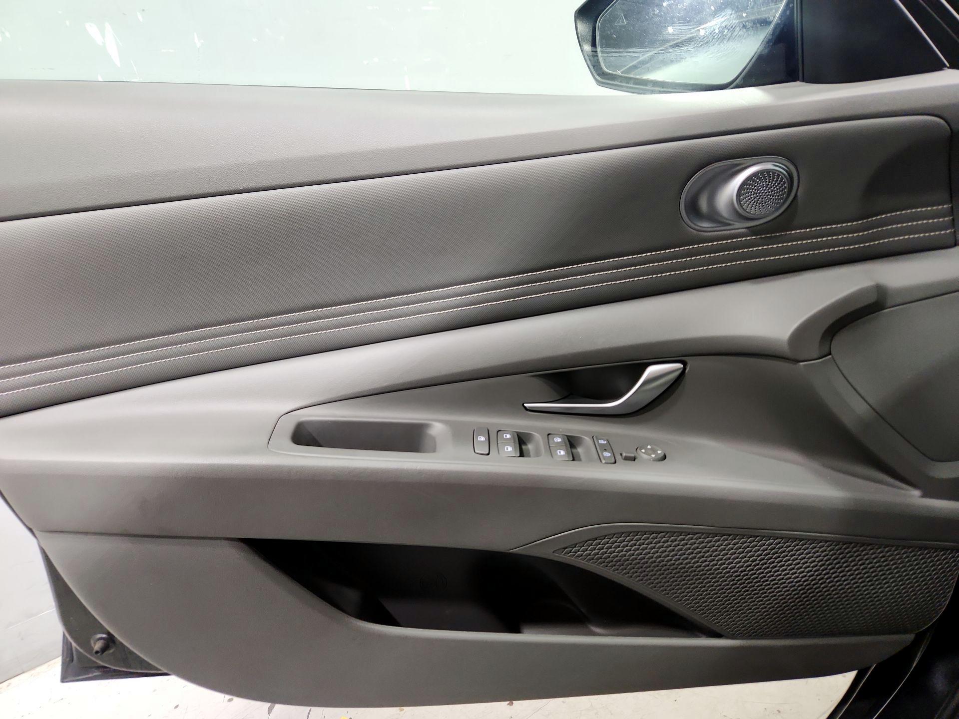 Thumbnail: 2023 Hyundai Elantra - 12