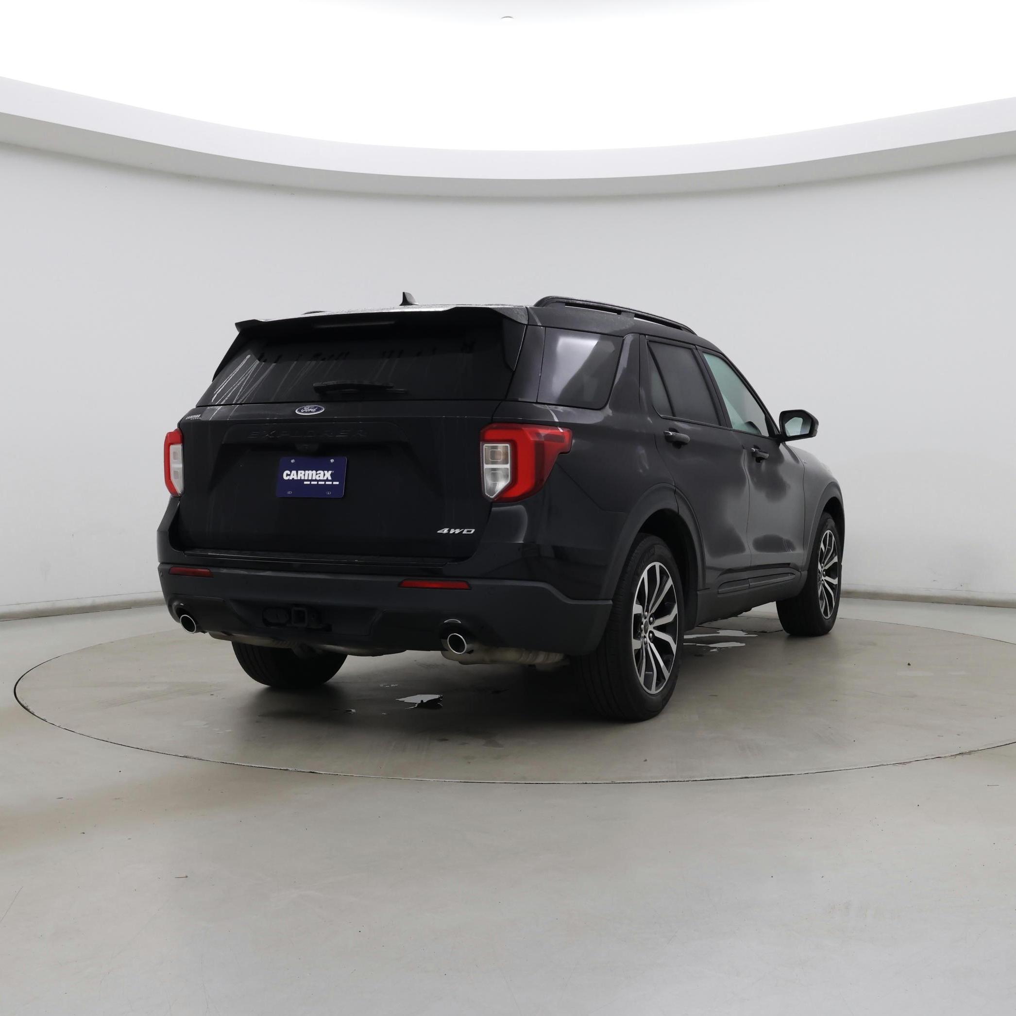 Thumbnail: 2022 Ford Explorer - 8