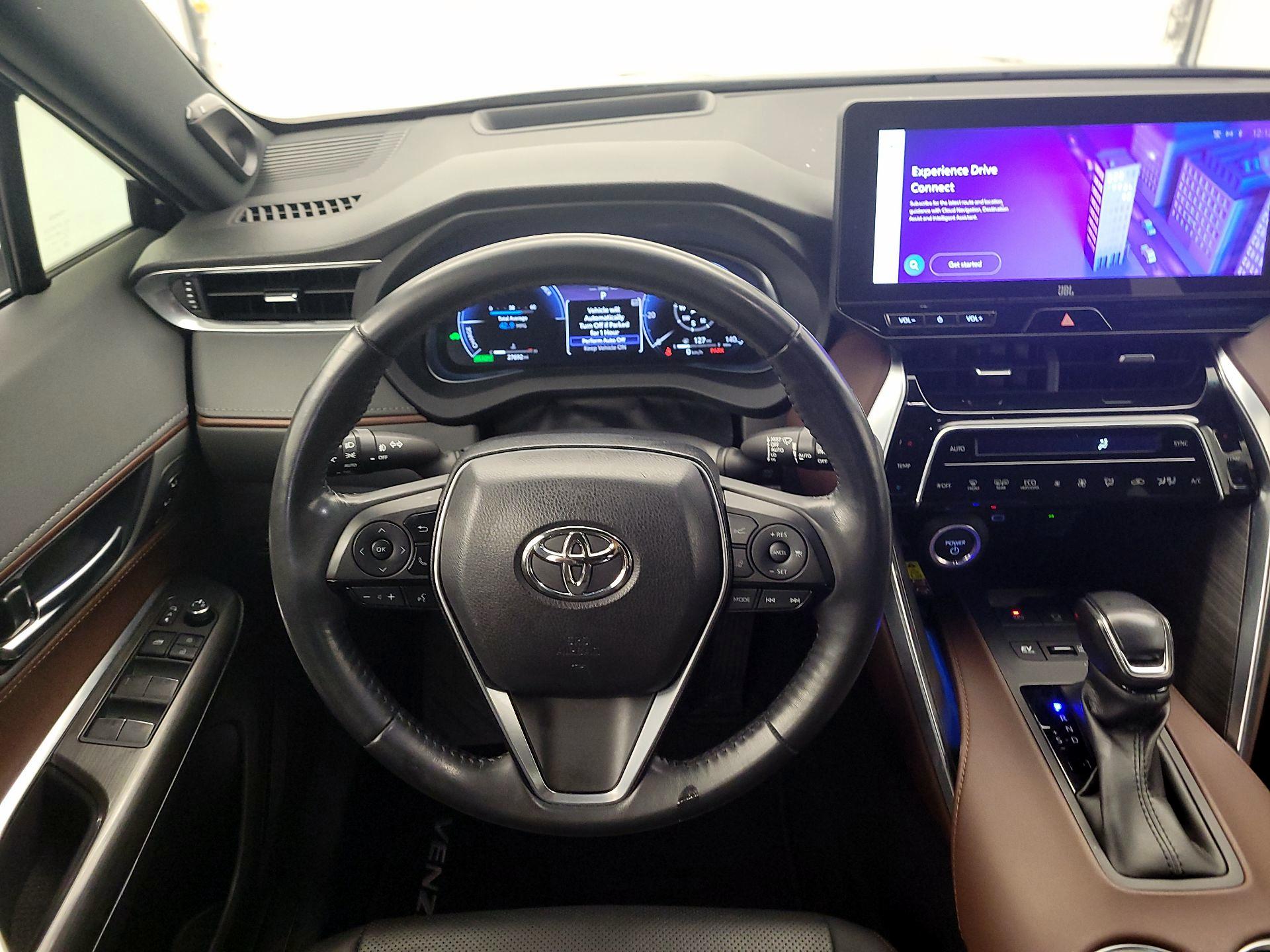 Thumbnail: 2023 Toyota Venza - 10