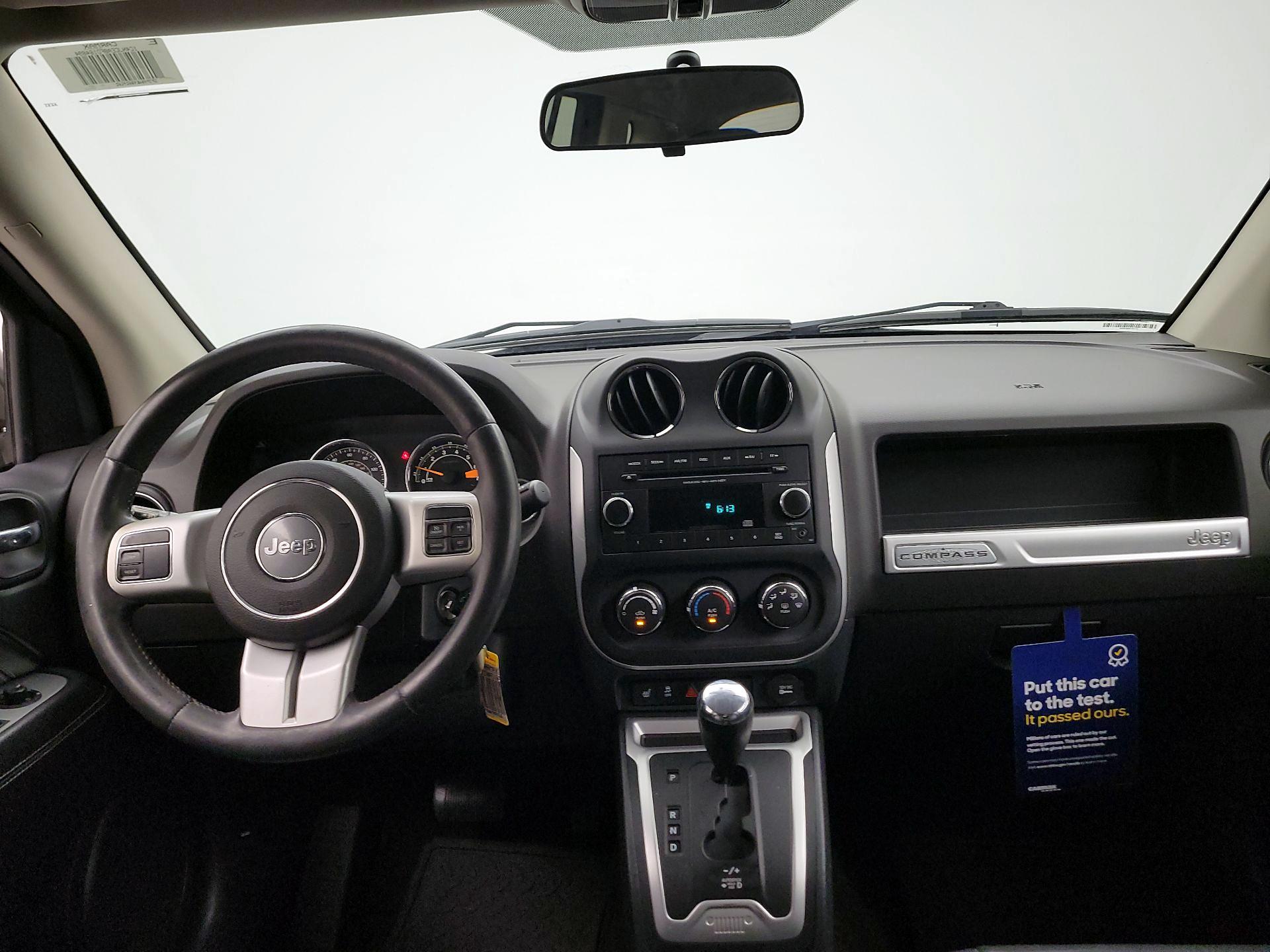 Thumbnail: 2015 Jeep Compass - 9