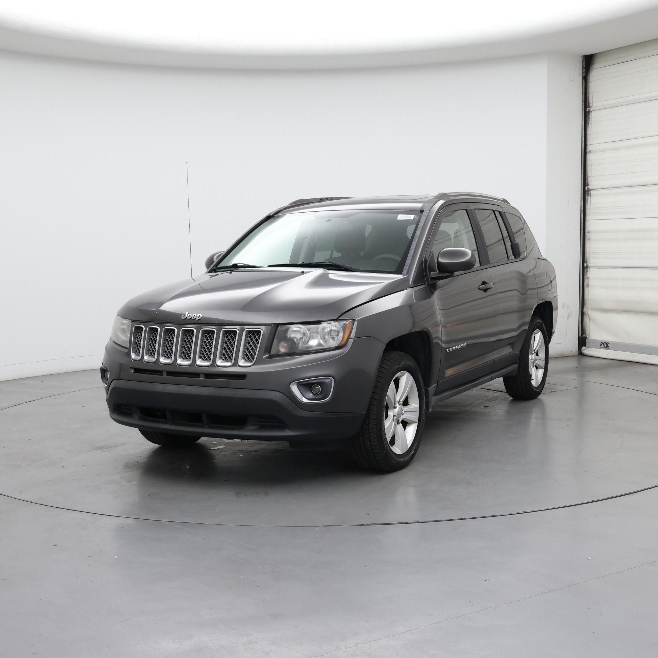 Thumbnail: 2015 Jeep Compass - 4