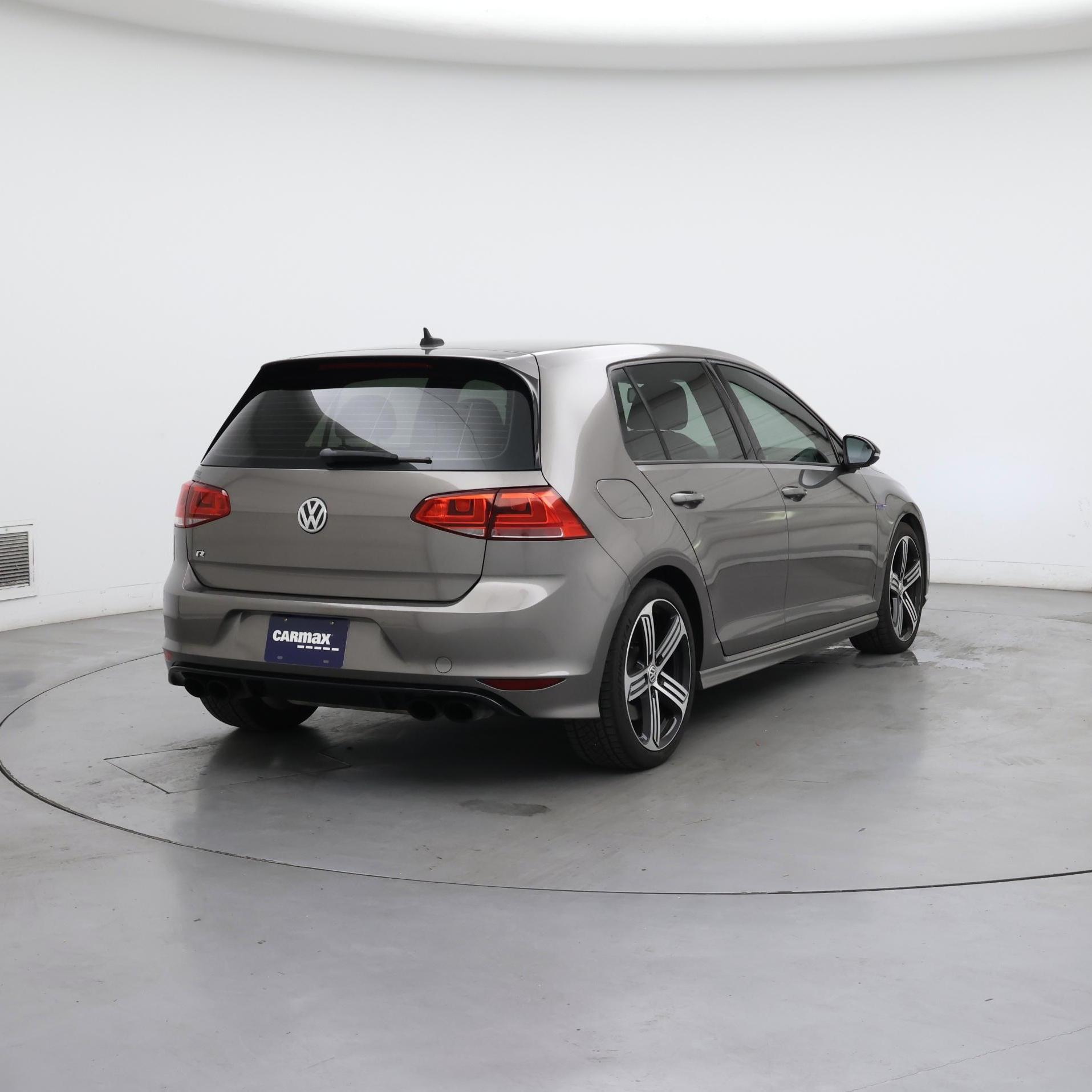 Thumbnail: 2016 Volkswagen Golf - 8