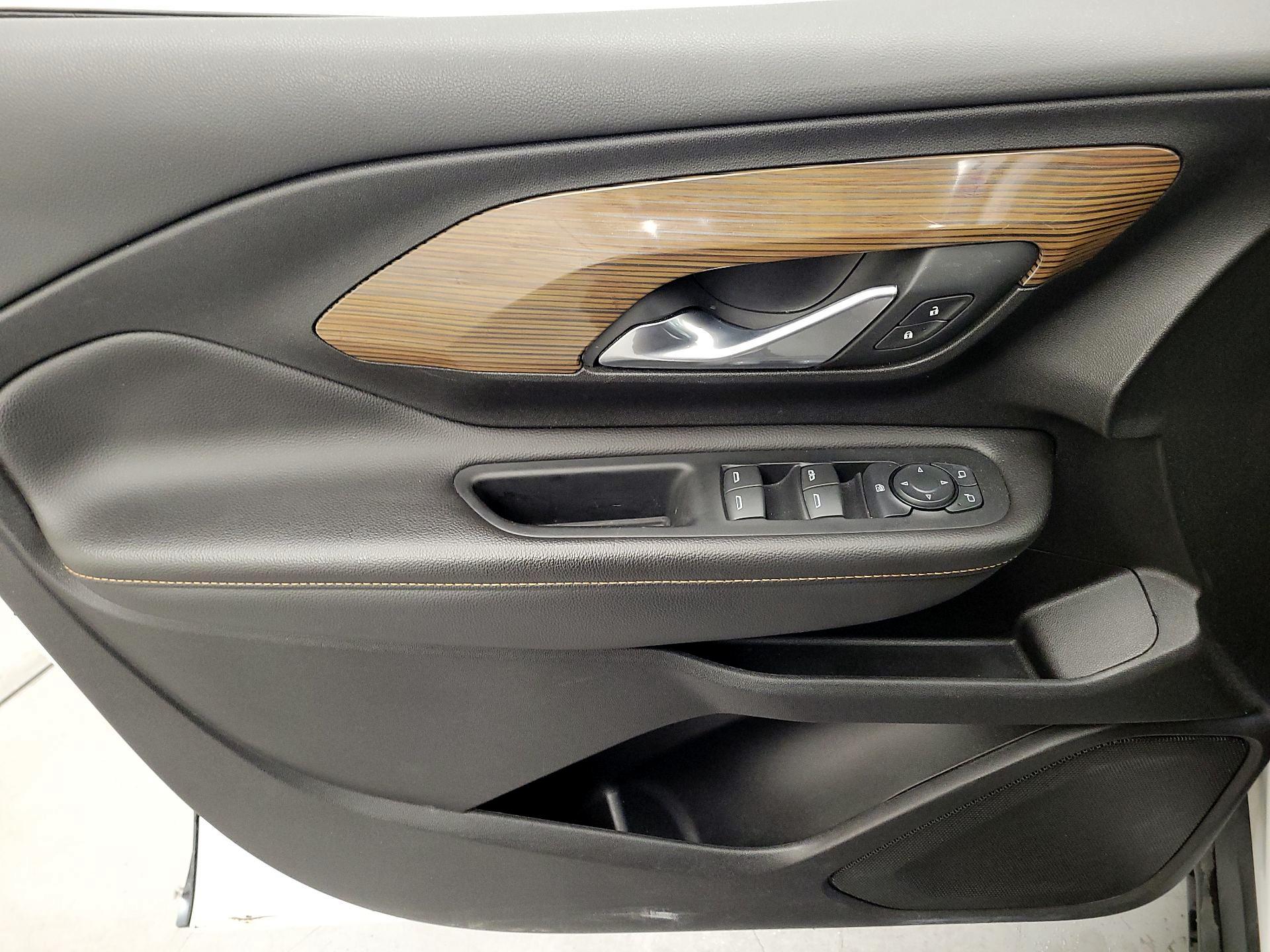 Thumbnail: 2018 GMC Terrain - 12