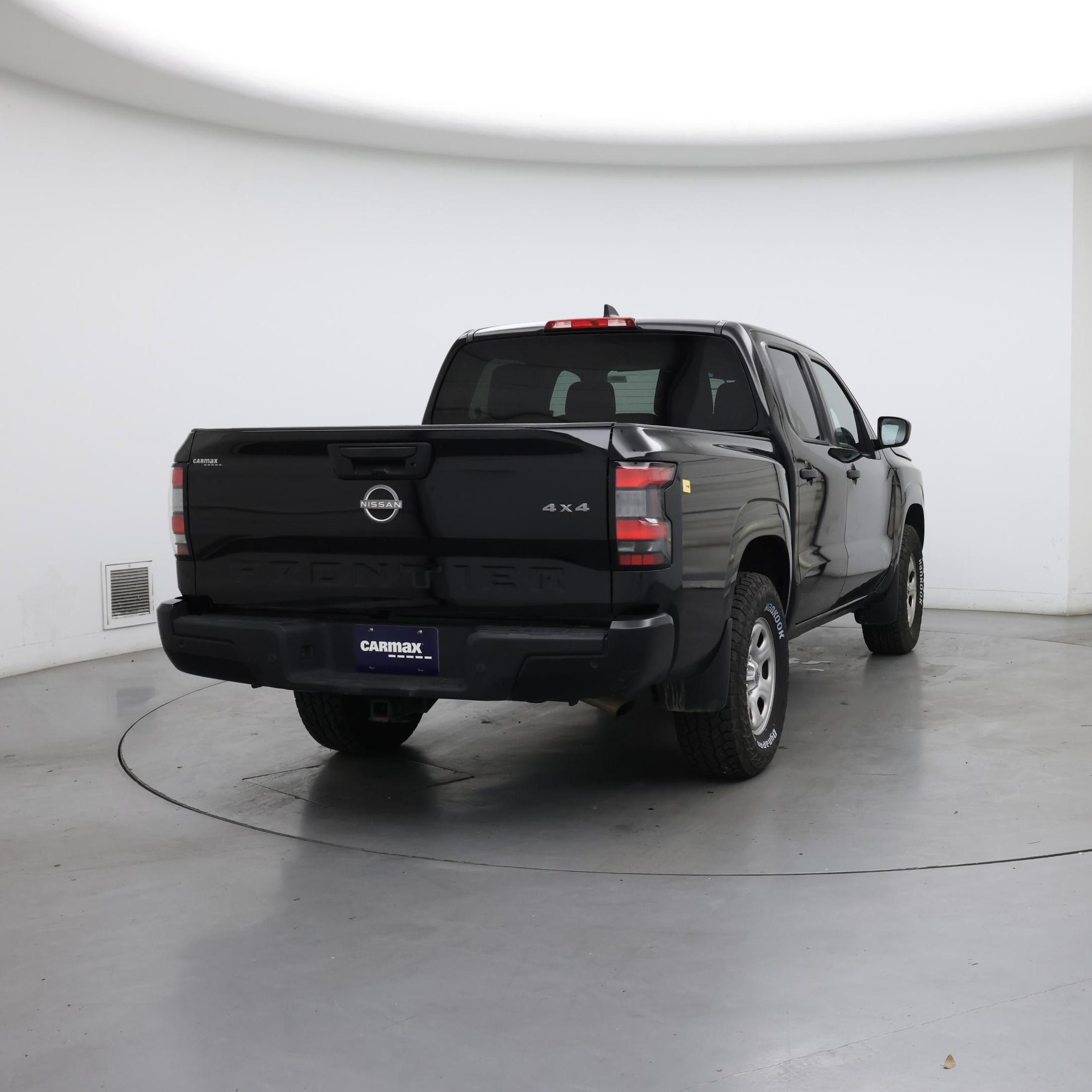 Thumbnail: 2022 Nissan Frontier - 8