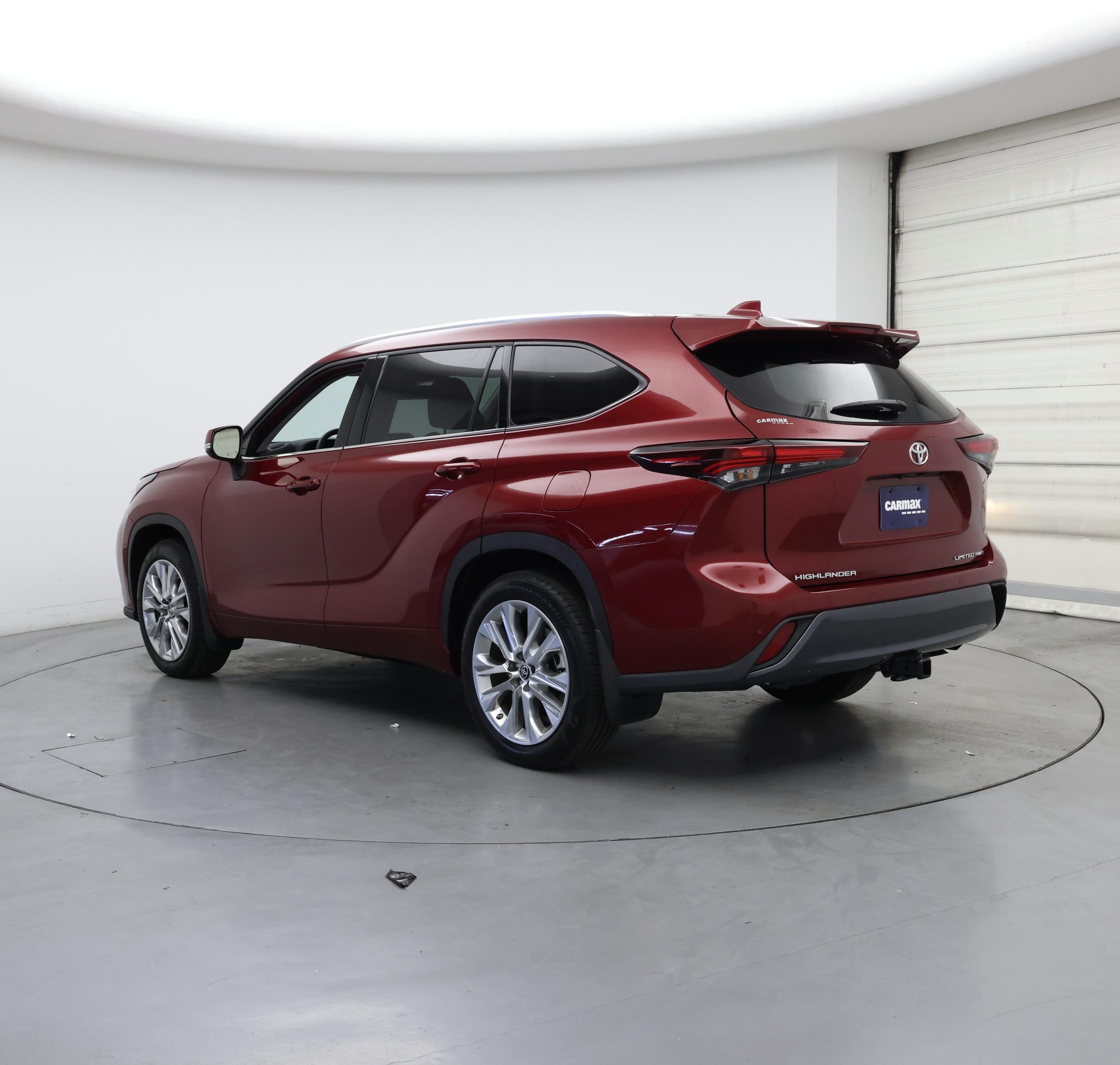 Thumbnail: 2024 Toyota Highlander - 2