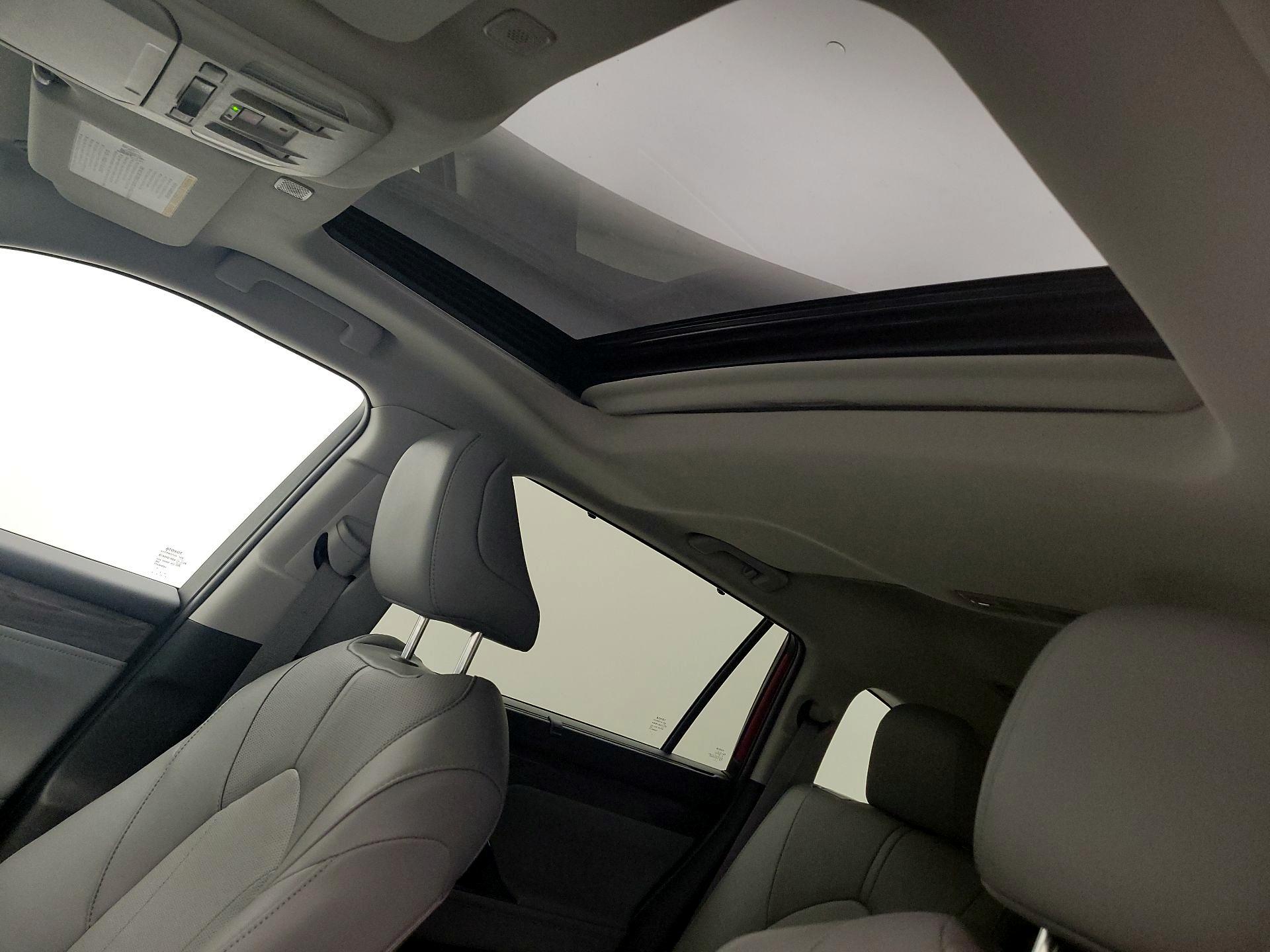 Thumbnail: 2024 Toyota Highlander - 19