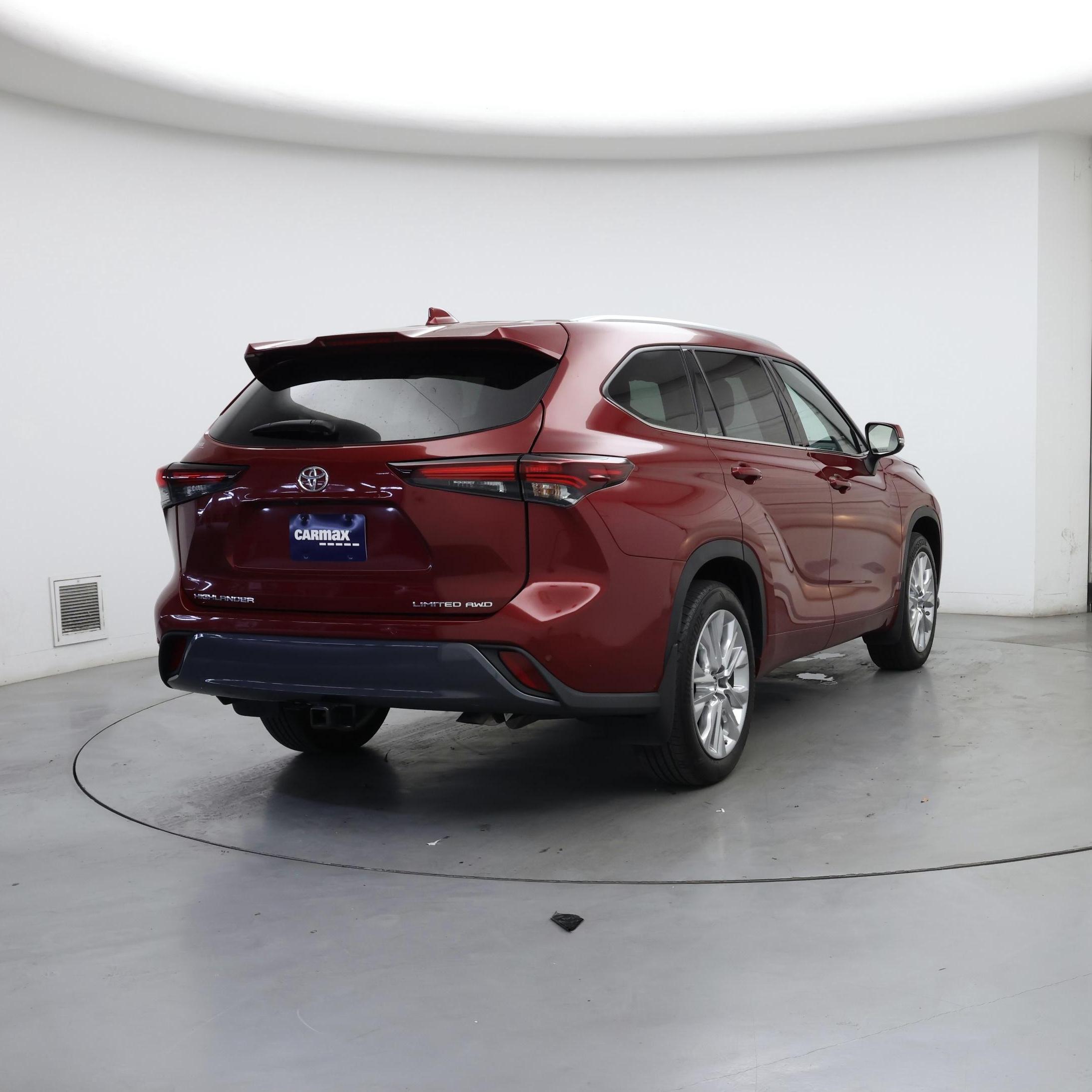 Thumbnail: 2024 Toyota Highlander - 8