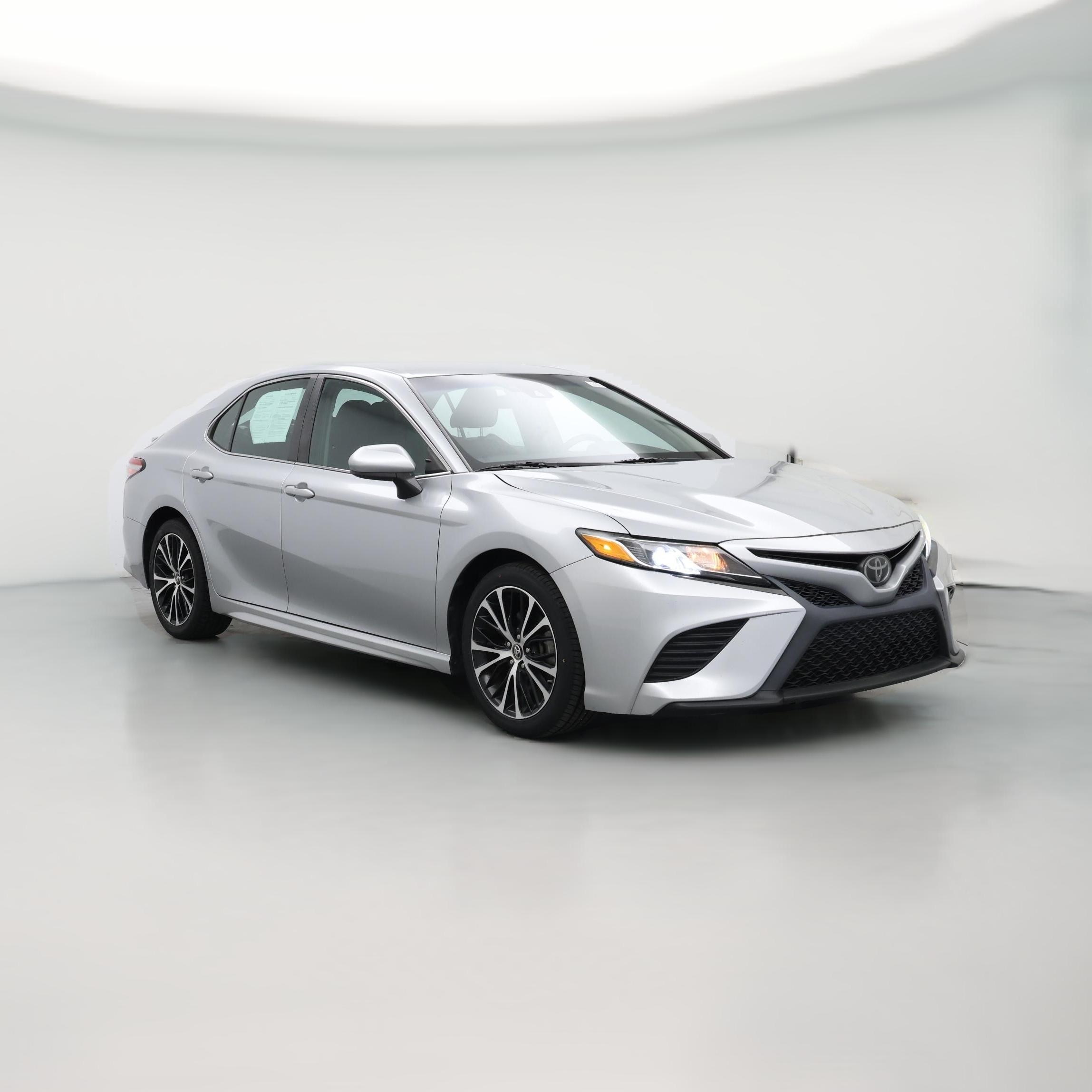 Thumbnail: 2018 Toyota Camry - 1