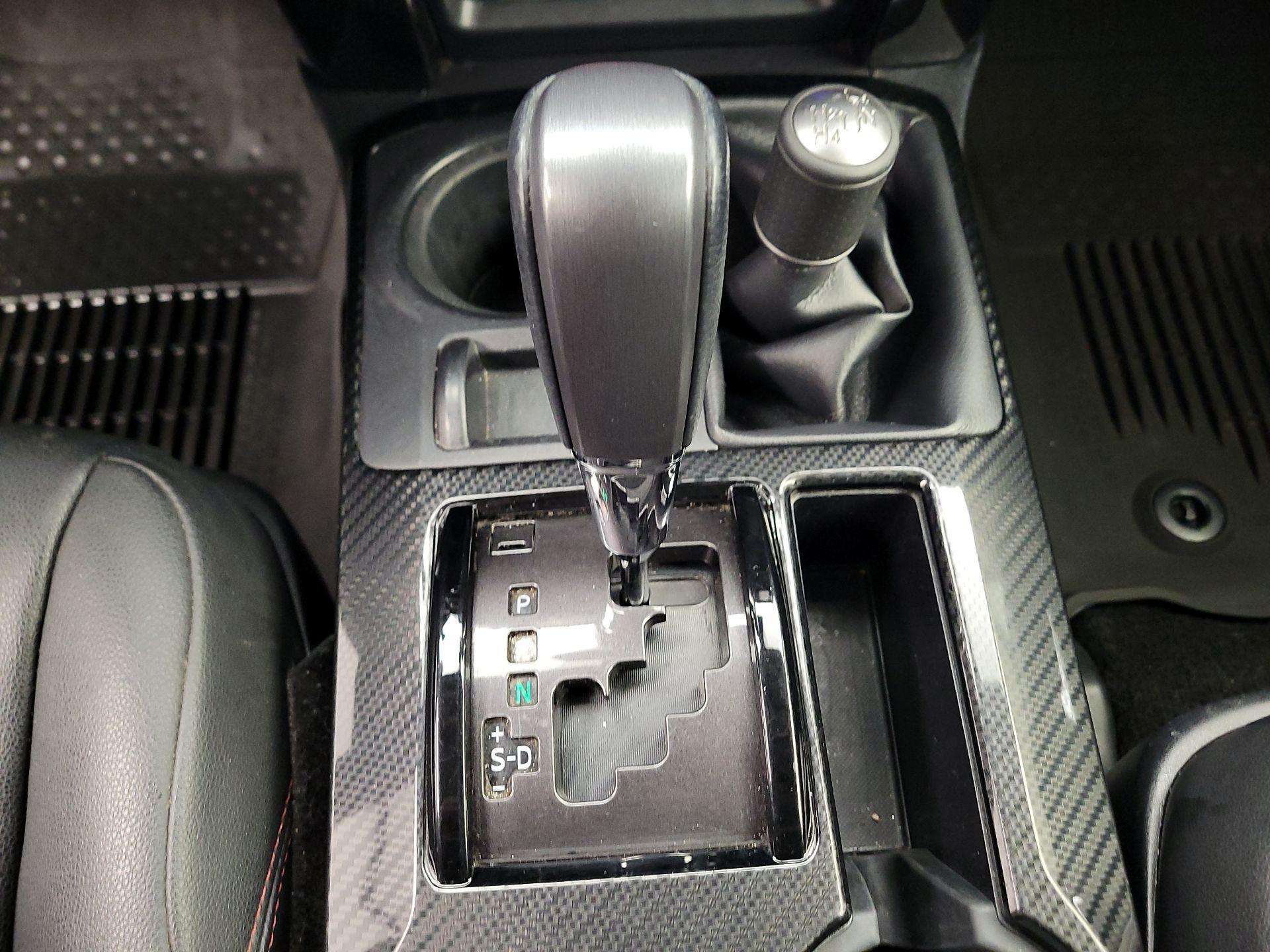 Thumbnail: 2021 Toyota 4Runner - 15