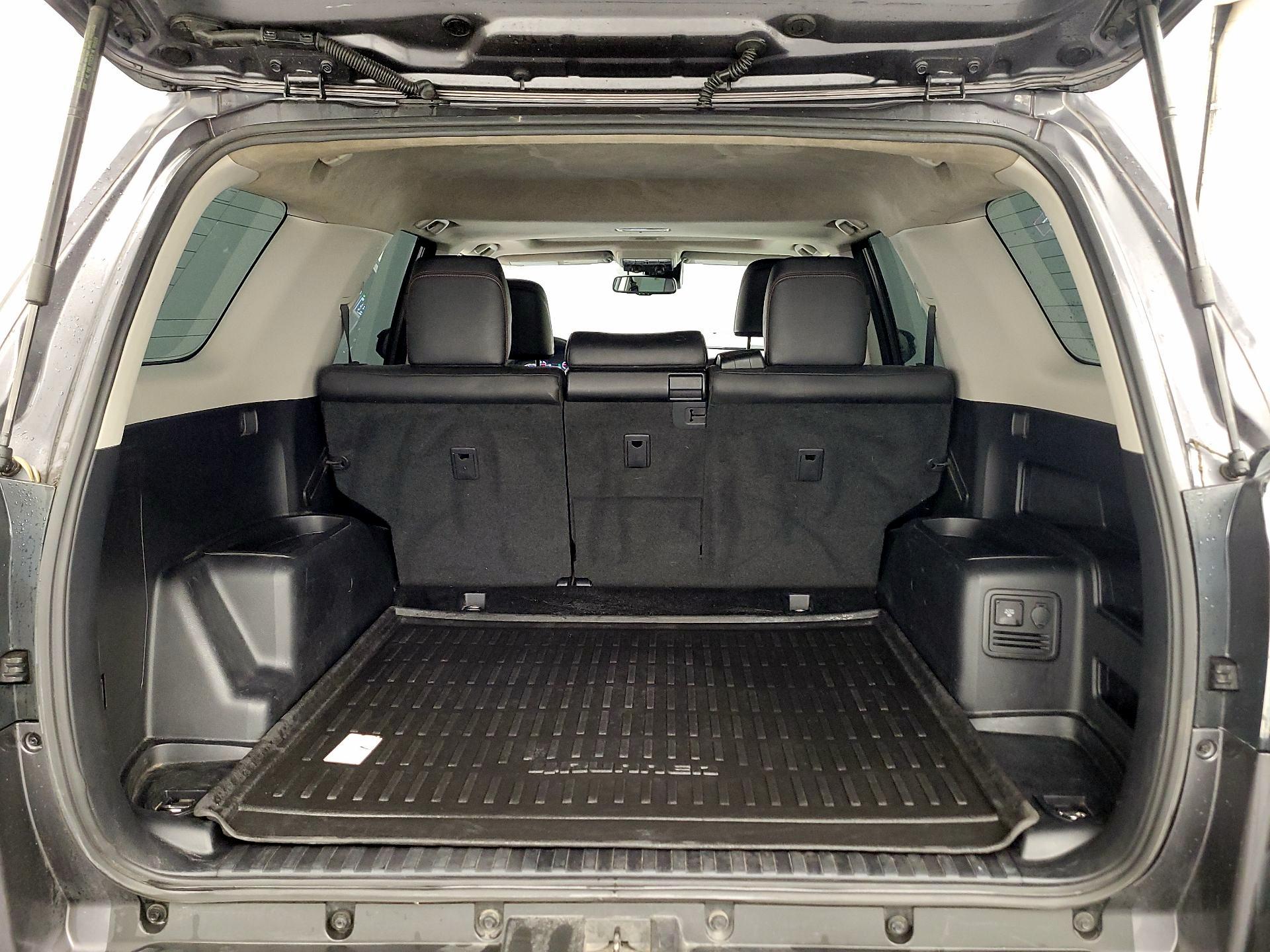 Thumbnail: 2021 Toyota 4Runner - 16