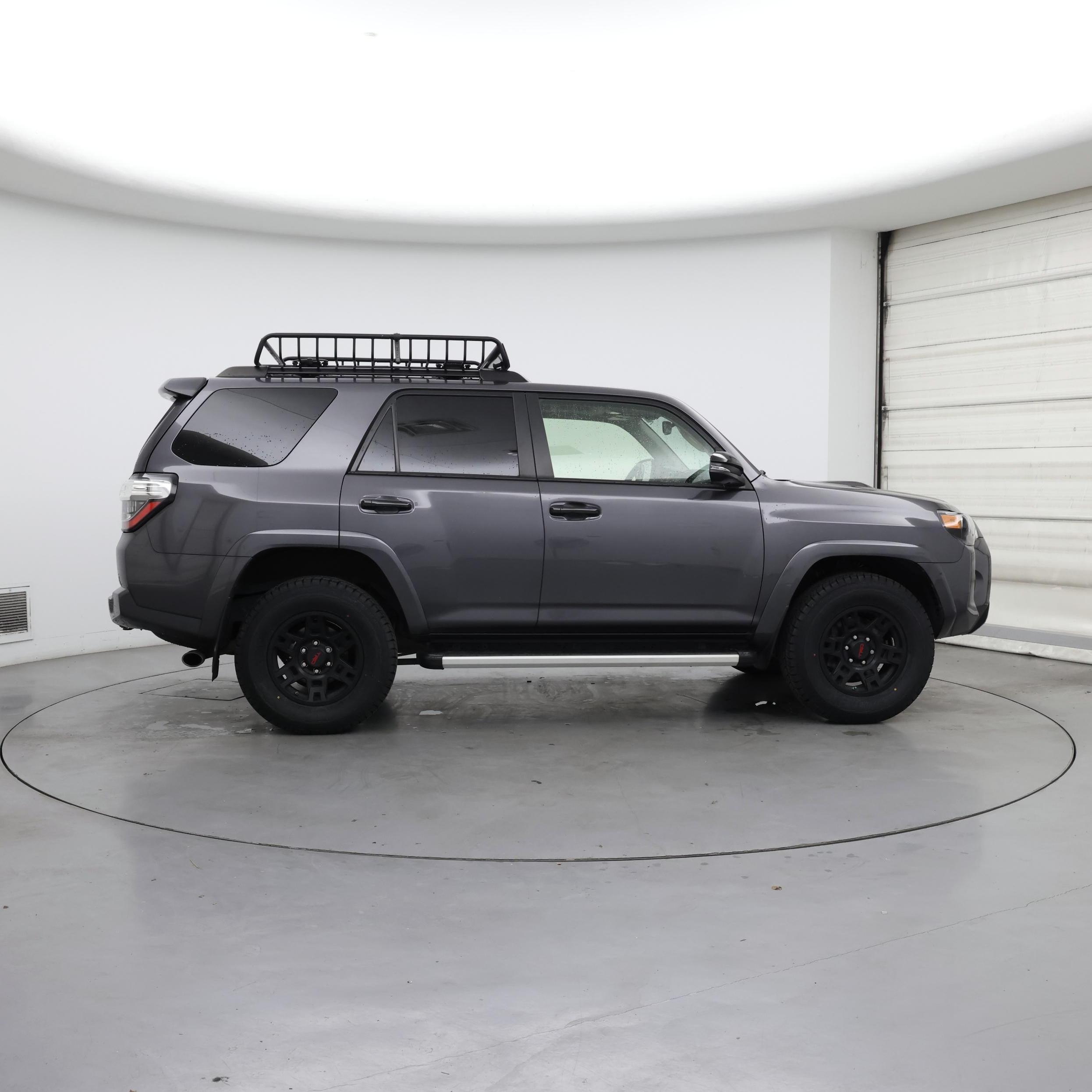 Thumbnail: 2021 Toyota 4Runner - 7
