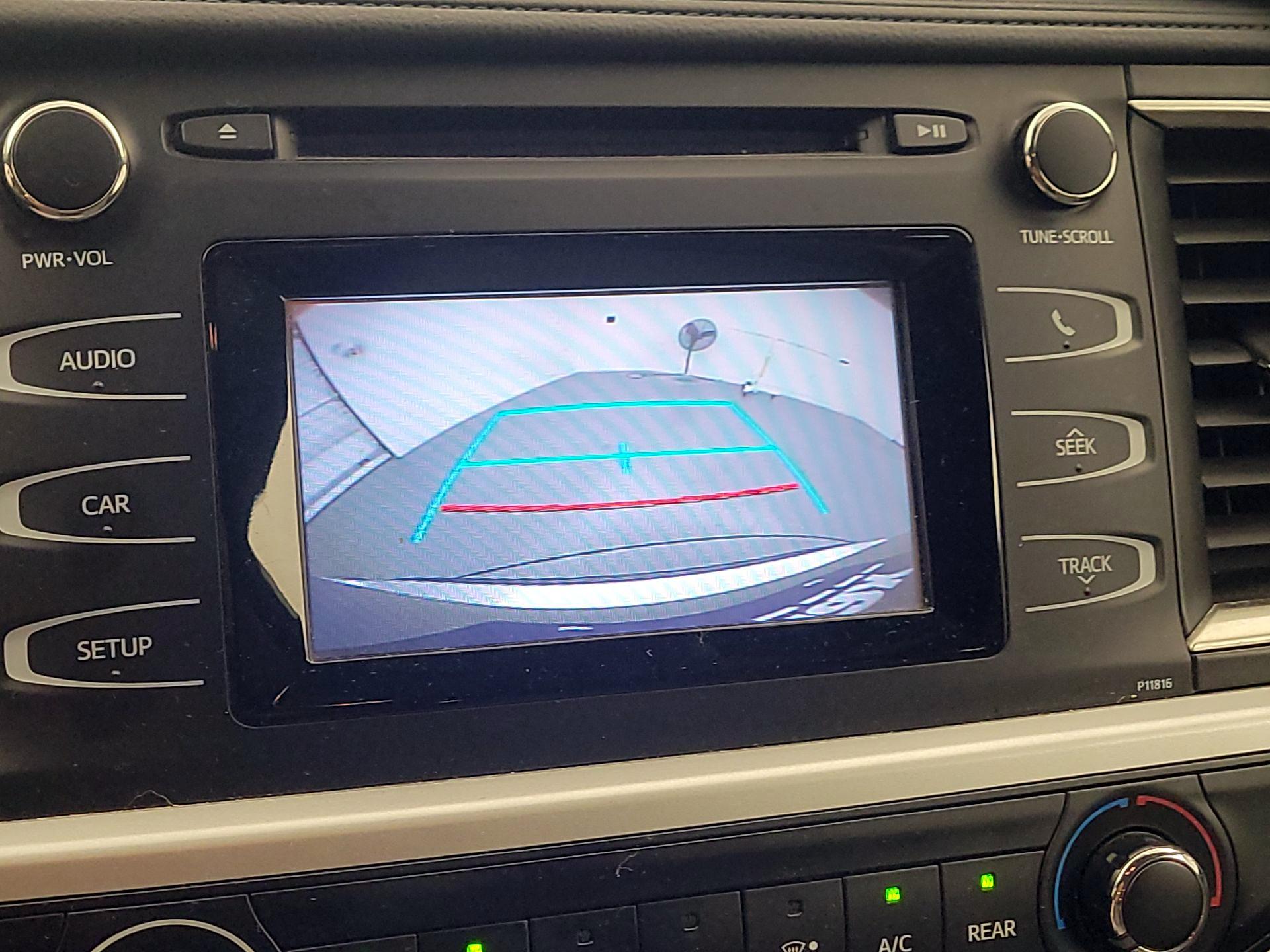 Thumbnail: 2019 Toyota Highlander - 14