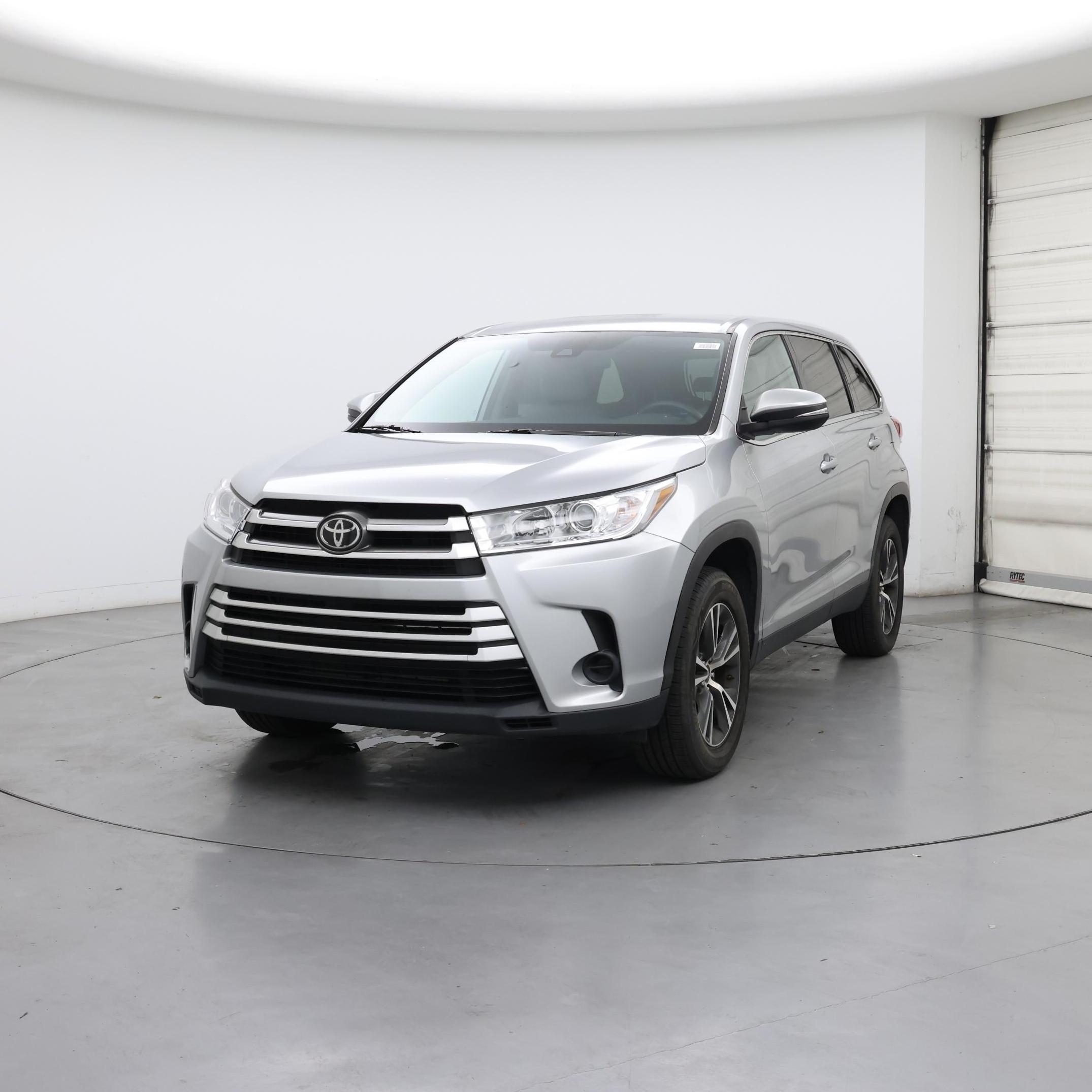 Thumbnail: 2019 Toyota Highlander - 4