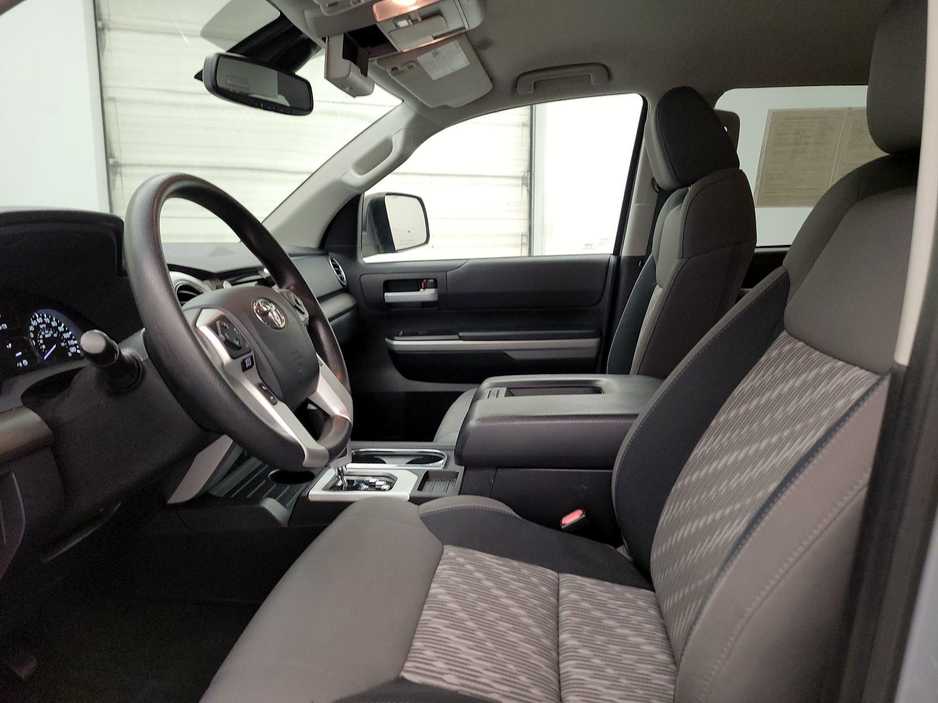 Thumbnail: 2020 Toyota Tundra - 11