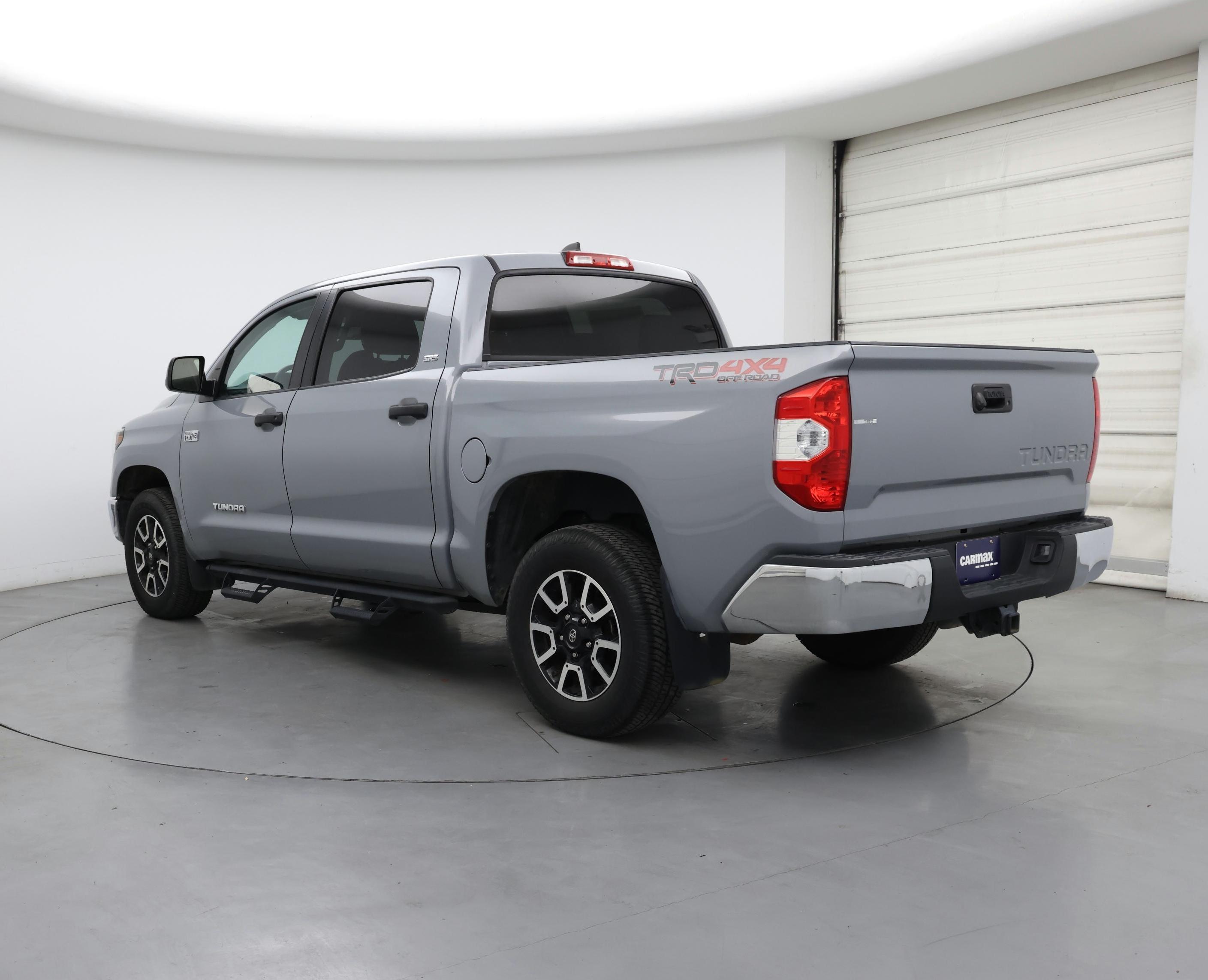 Thumbnail: 2020 Toyota Tundra - 2