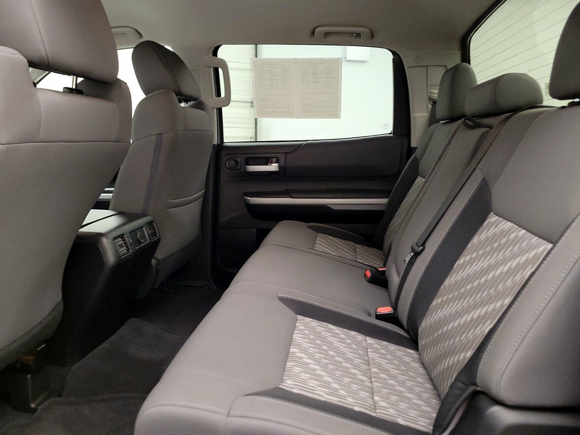 Thumbnail: 2020 Toyota Tundra - 19