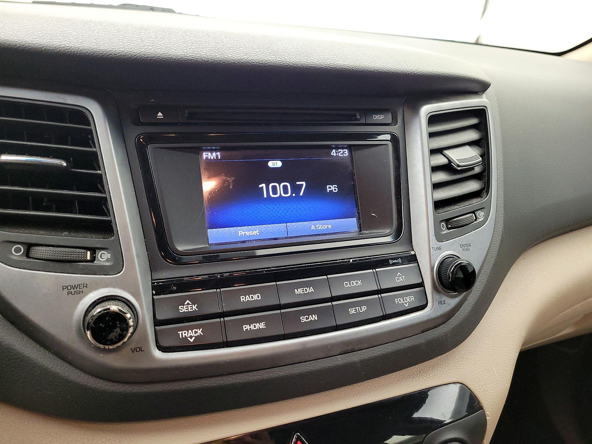 Thumbnail: 2016 Hyundai Tucson - 13