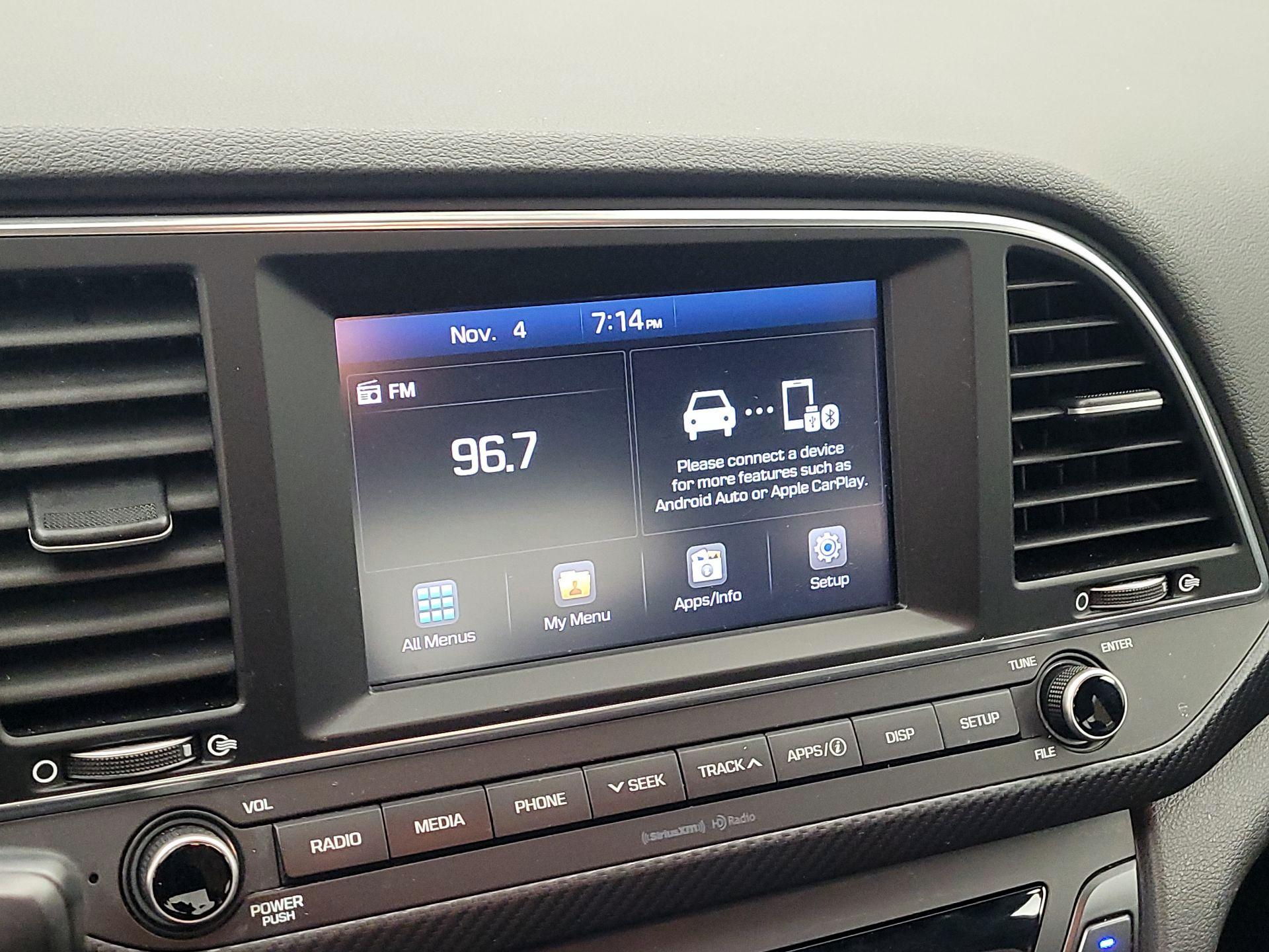 Thumbnail: 2018 Hyundai Elantra - 15