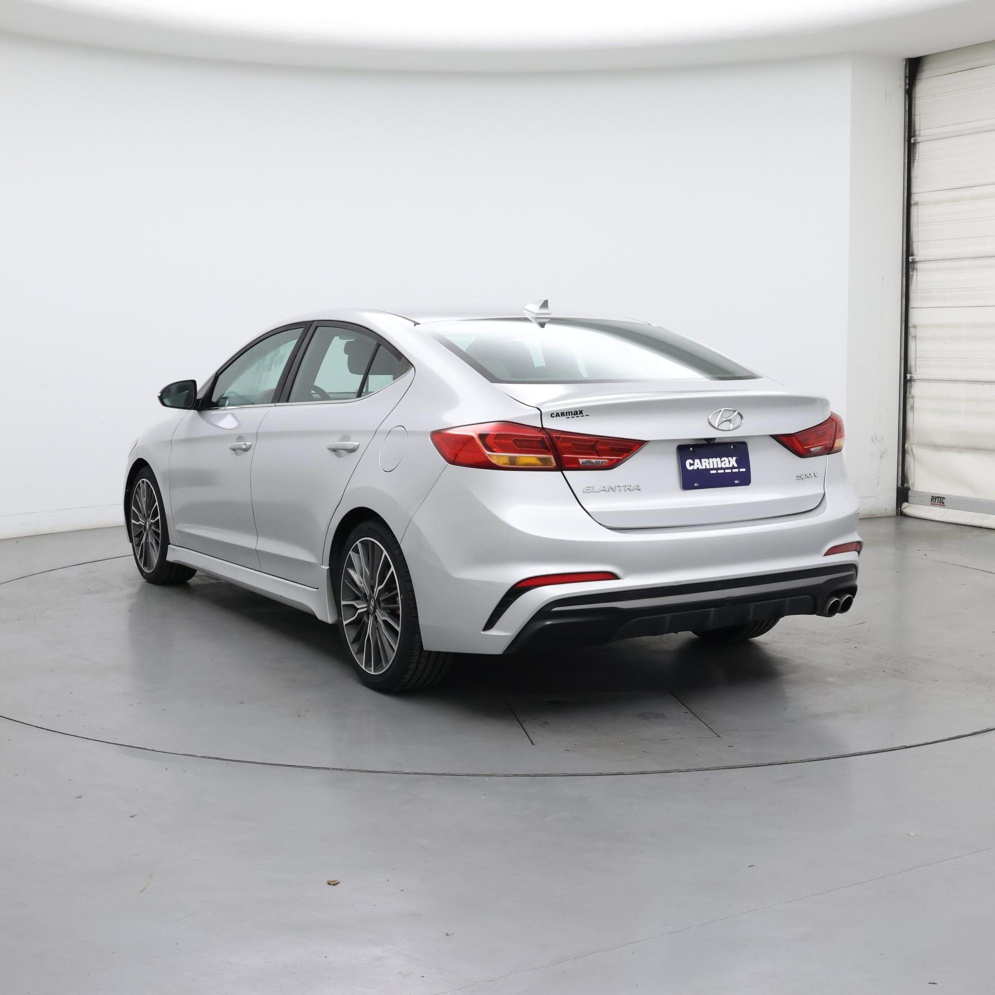 Thumbnail: 2018 Hyundai Elantra - 2