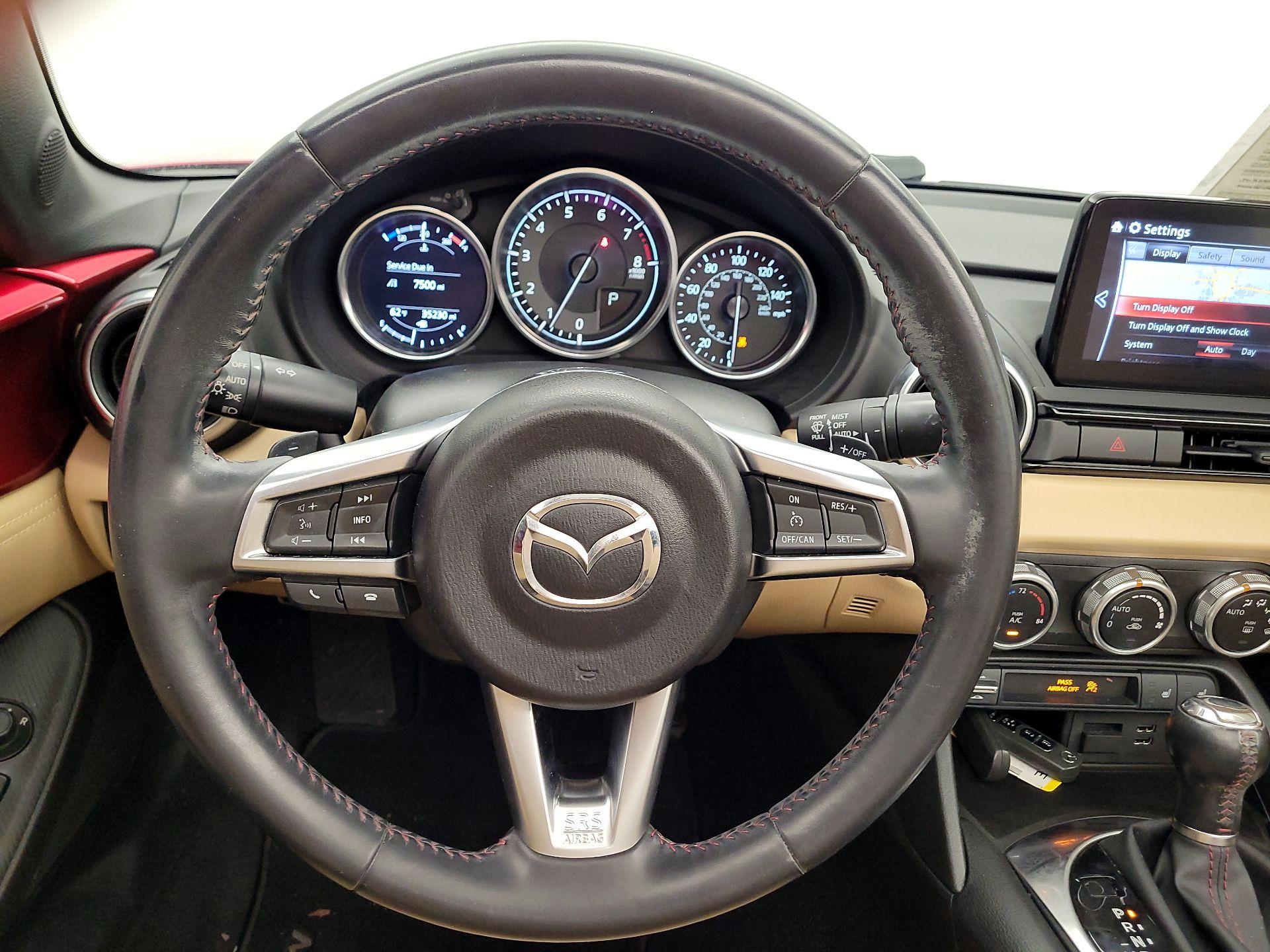 Thumbnail: 2019 Mazda MX-5 Miata - 10