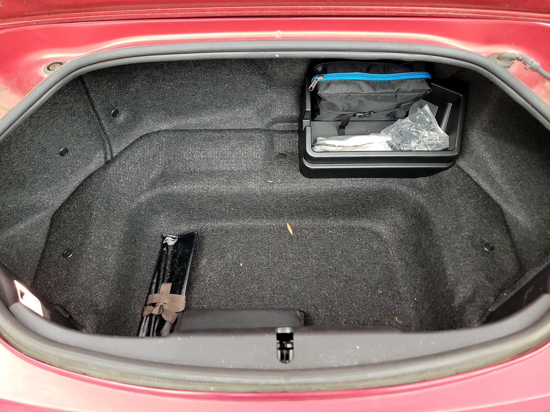 Thumbnail: 2019 Mazda MX-5 Miata - 19