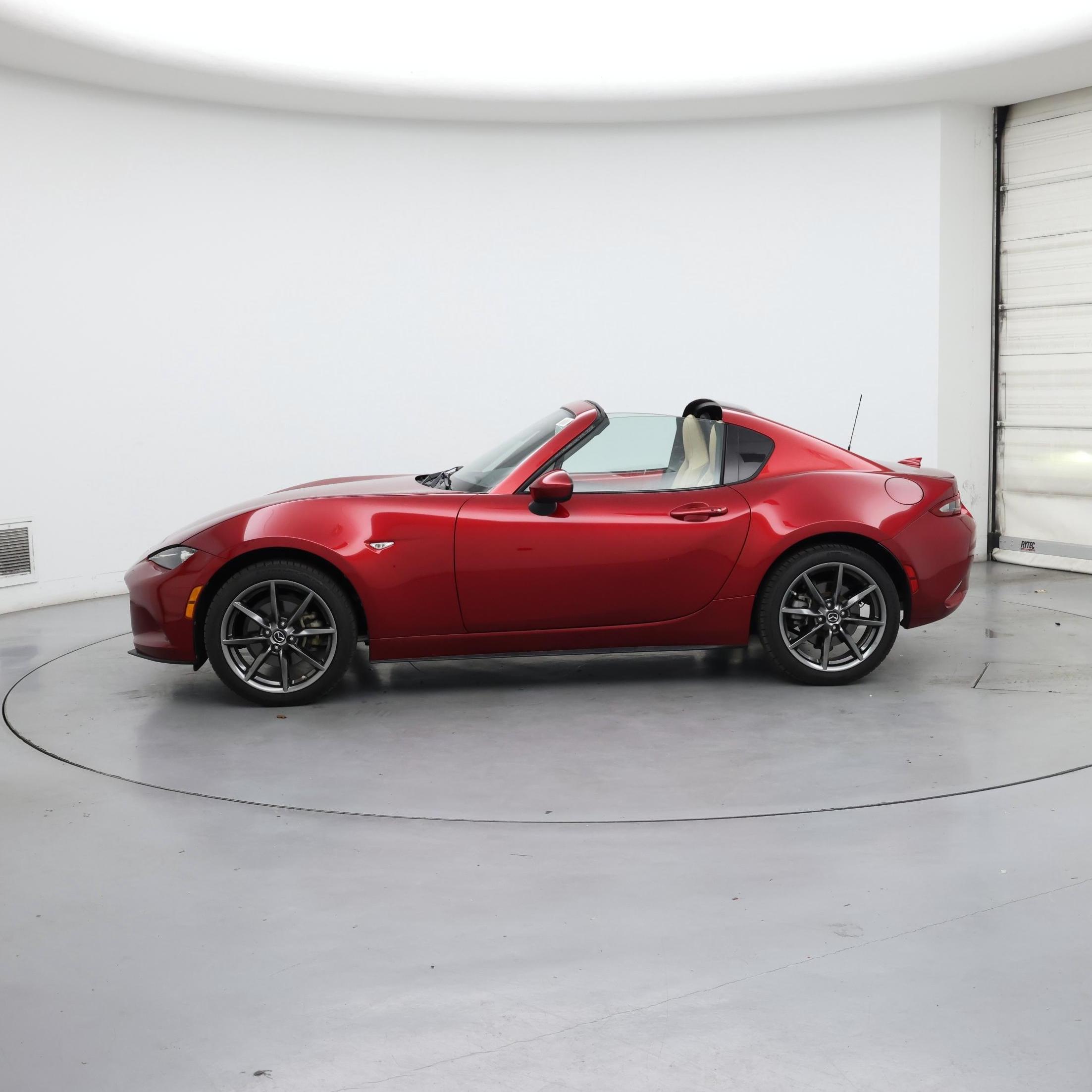 Thumbnail: 2019 Mazda MX-5 Miata - 3