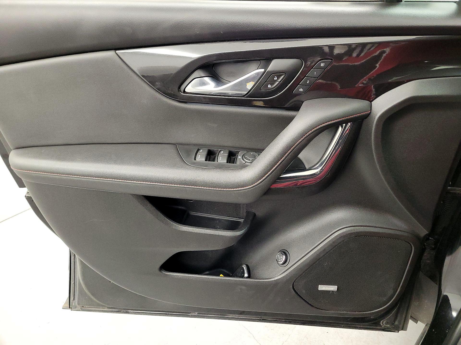 Thumbnail: 2020 Chevrolet Blazer - 12