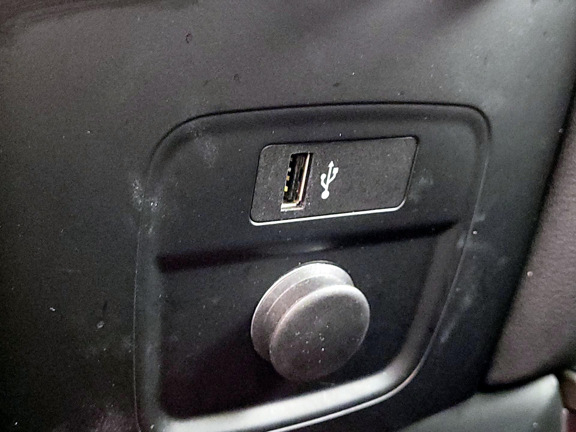 Thumbnail: 2019 MINI Cooper Countryman - 18