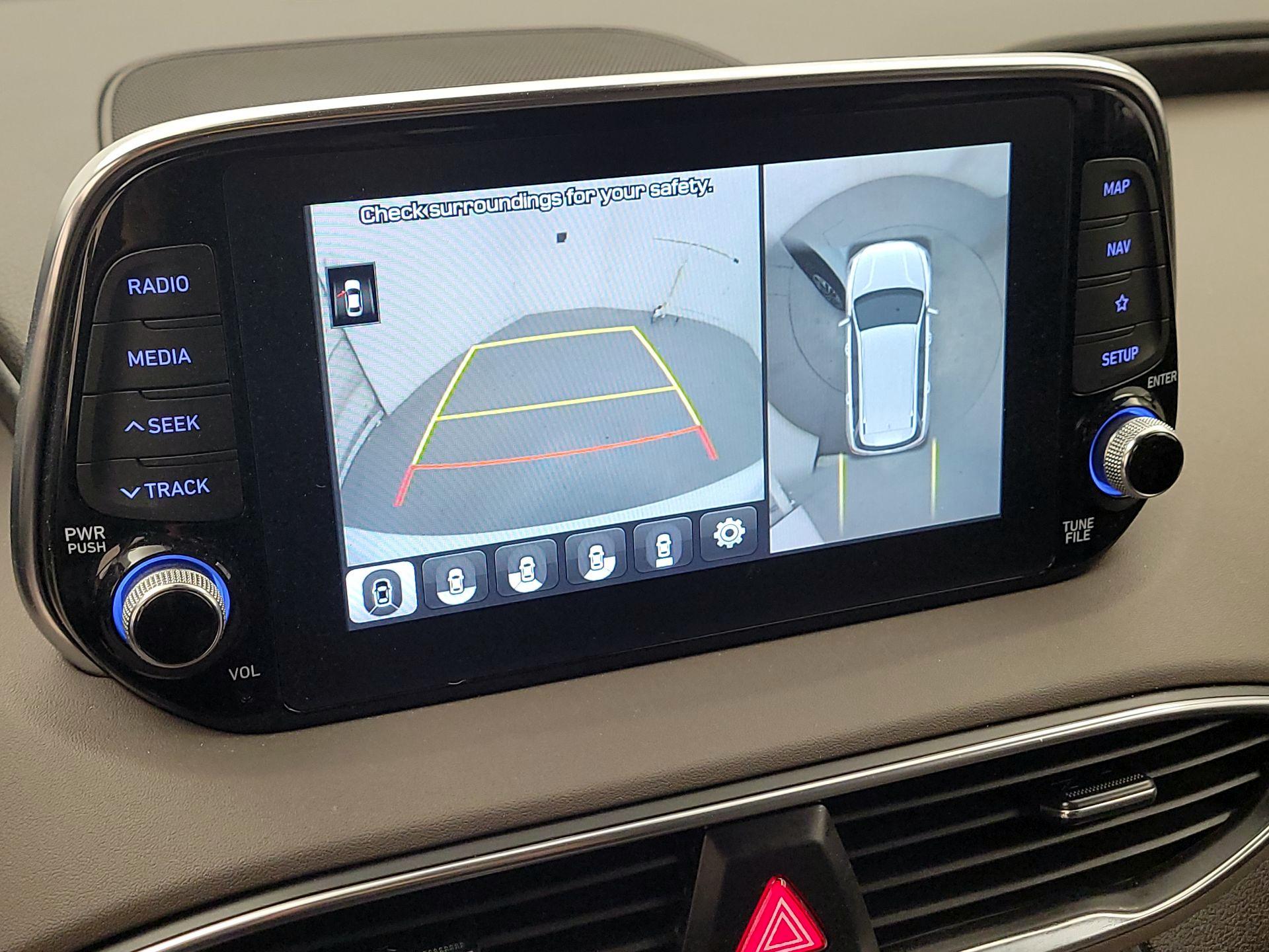 Thumbnail: 2020 Hyundai Santa Fe - 14