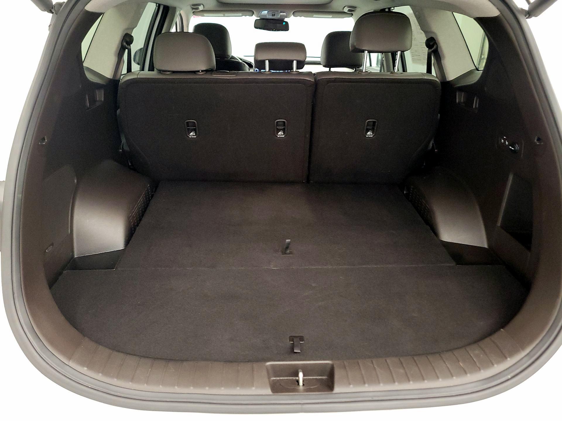 Thumbnail: 2020 Hyundai Santa Fe - 20