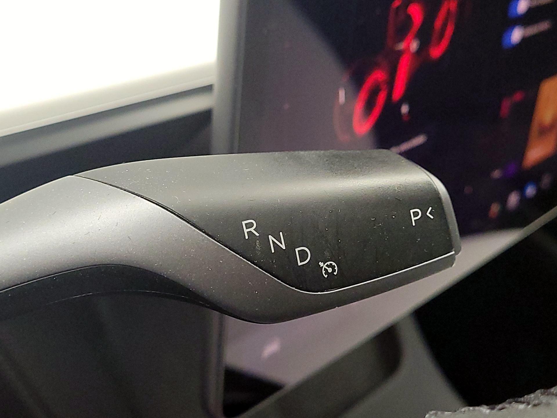 Thumbnail: 2023 Tesla Model 3 - 16