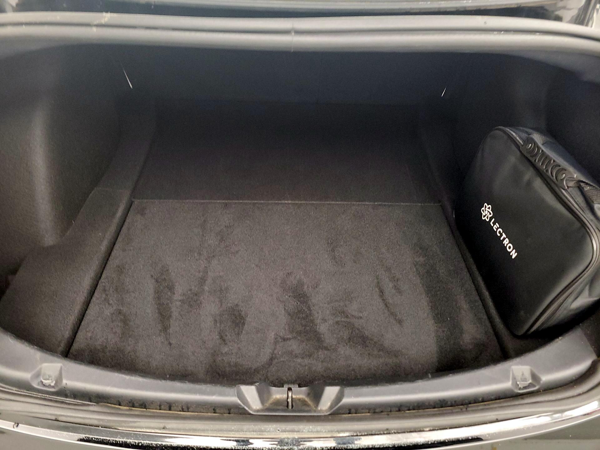 Thumbnail: 2023 Tesla Model 3 - 19