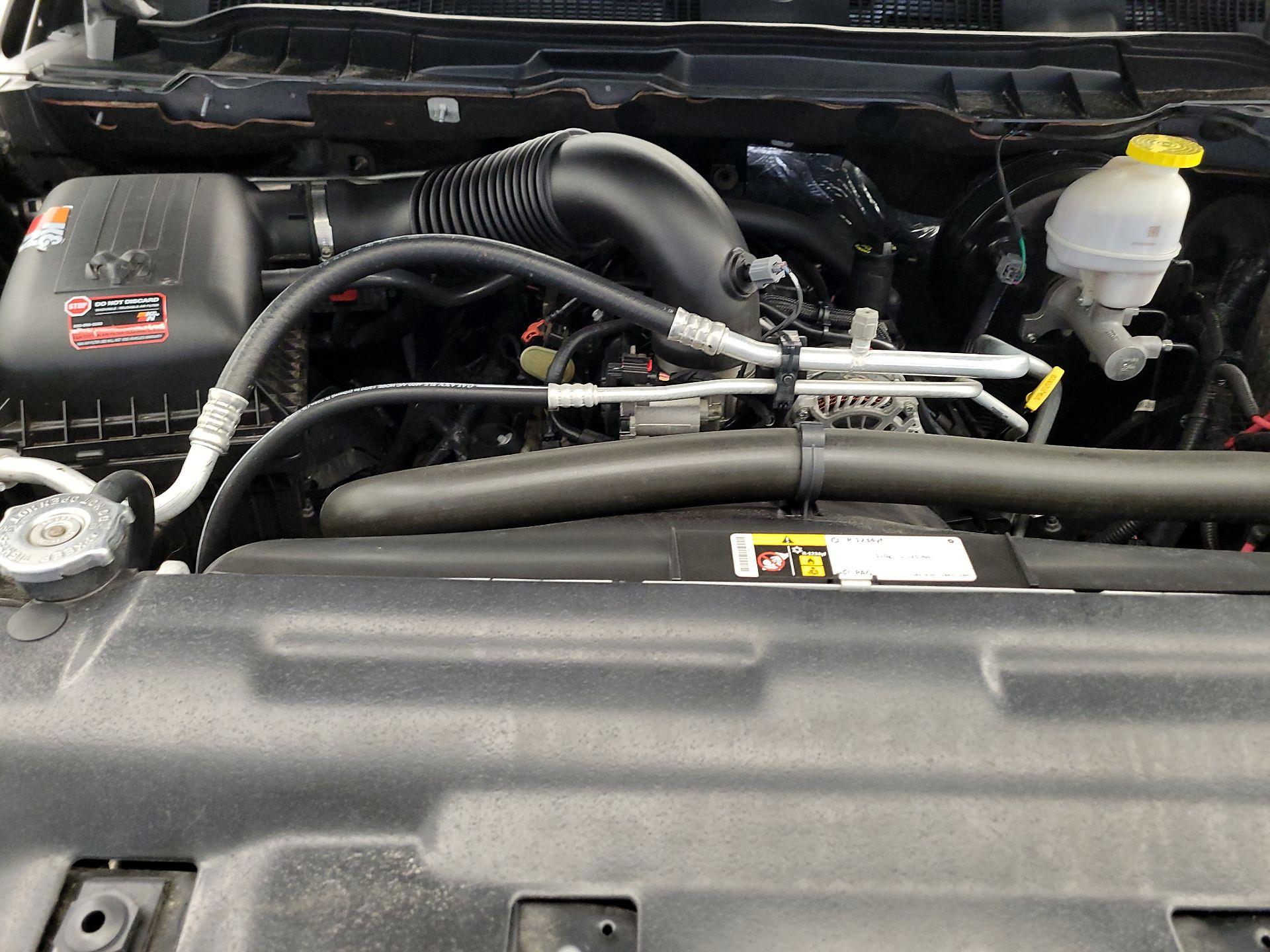 Thumbnail: 2020 RAM 1500 Classic - 17