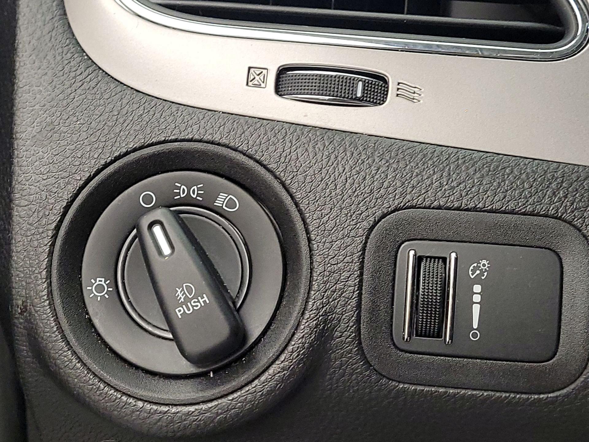 Thumbnail: 2016 Dodge Journey - 13