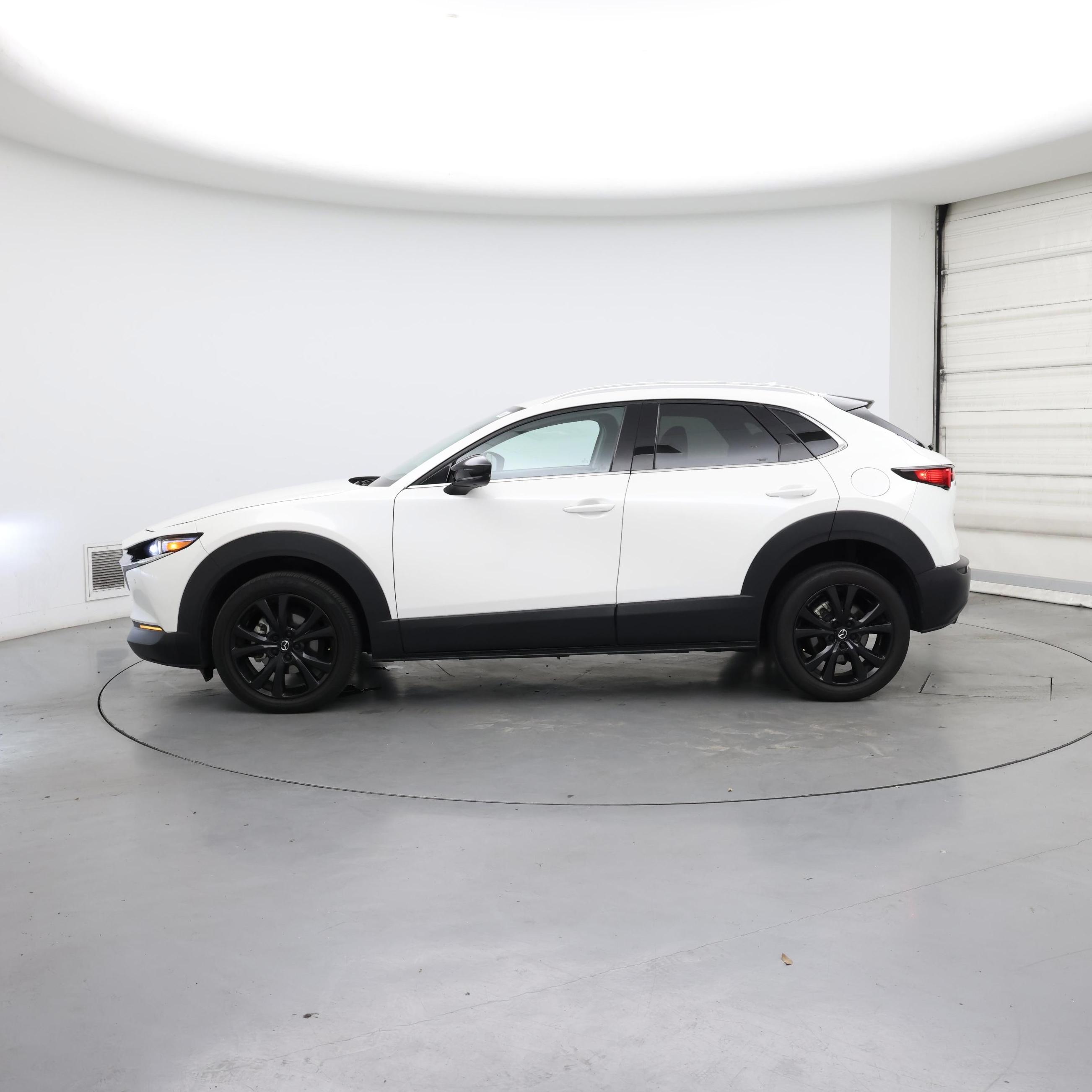 Thumbnail: 2021 Mazda CX-30 - 3