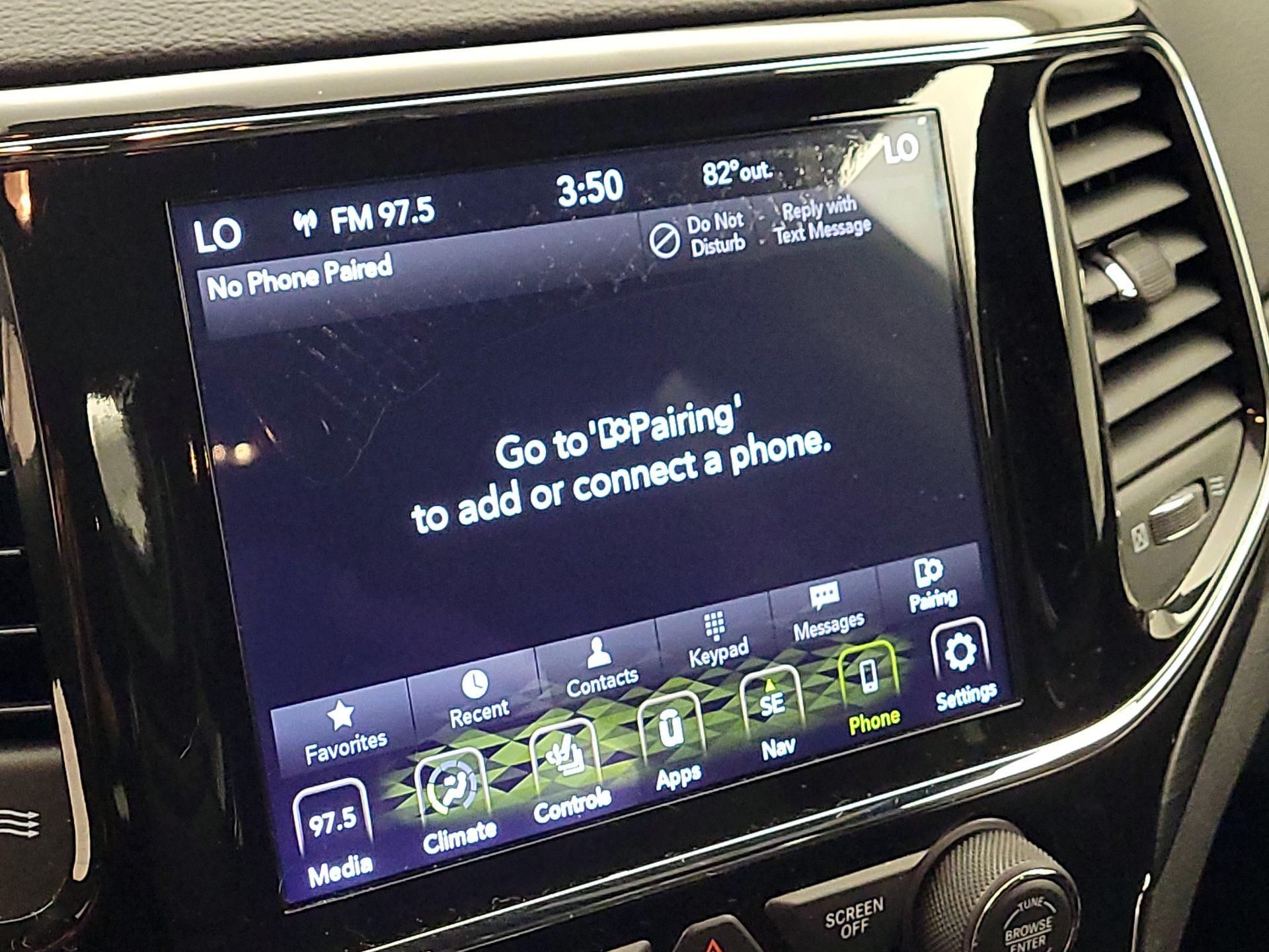 Thumbnail: 2021 Jeep Grand Cherokee - 15