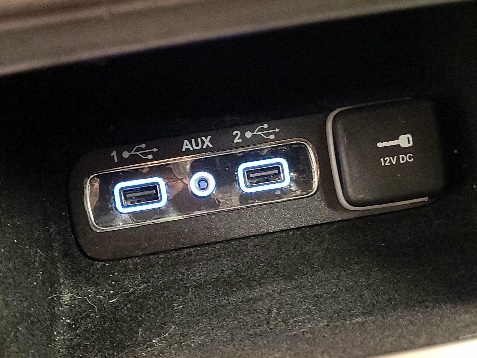 Thumbnail: 2021 Jeep Grand Cherokee - 18