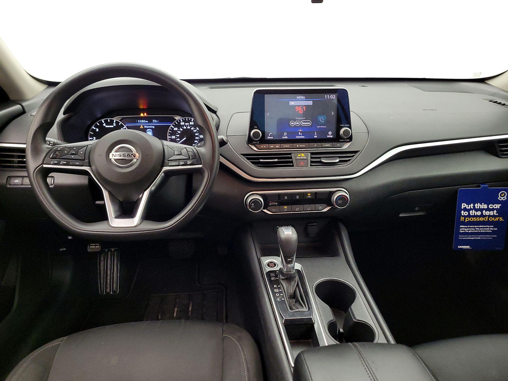 Thumbnail: 2019 Nissan Altima - 9